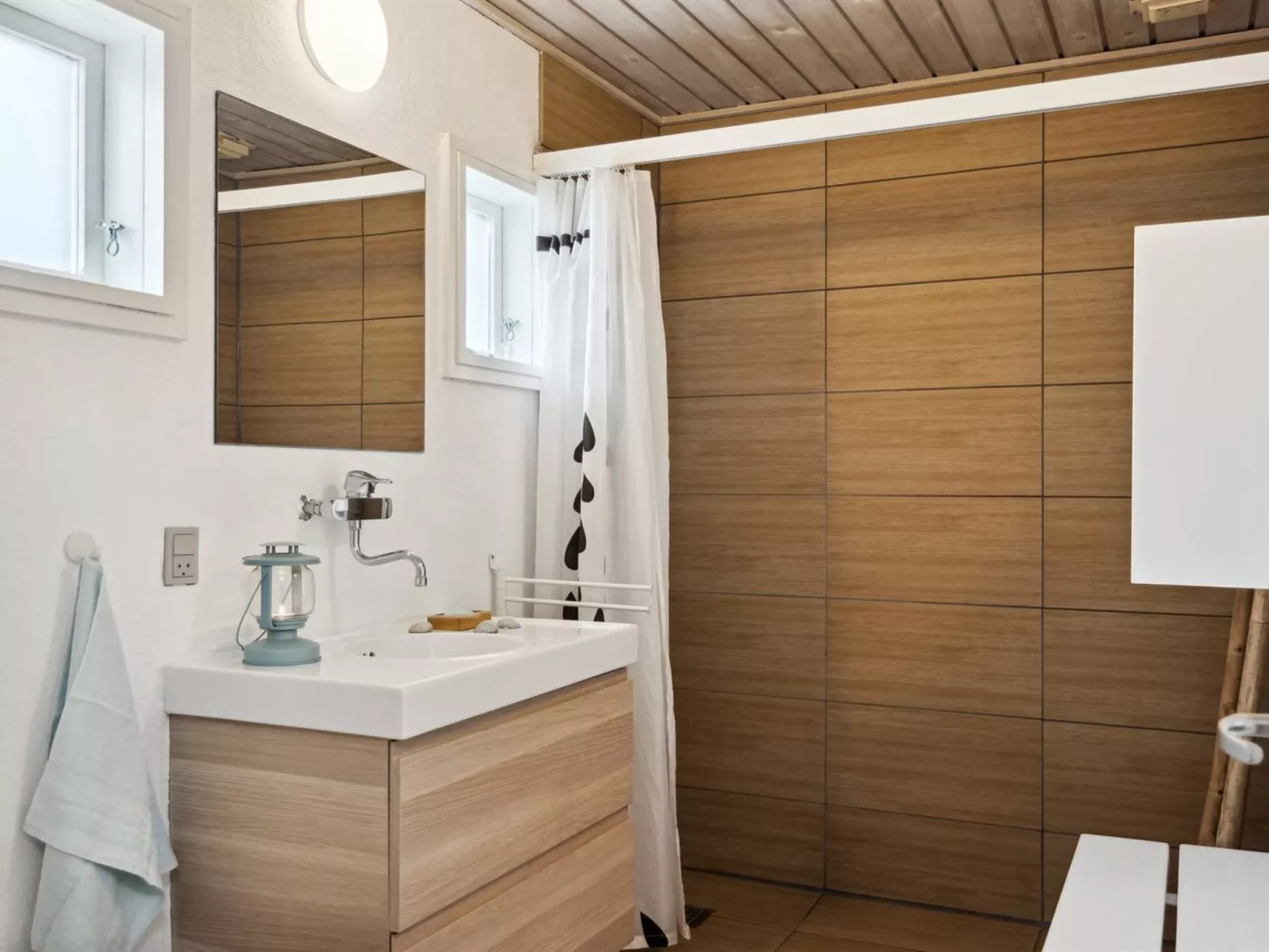 "Eljene" - 700m from the sea-Binnen