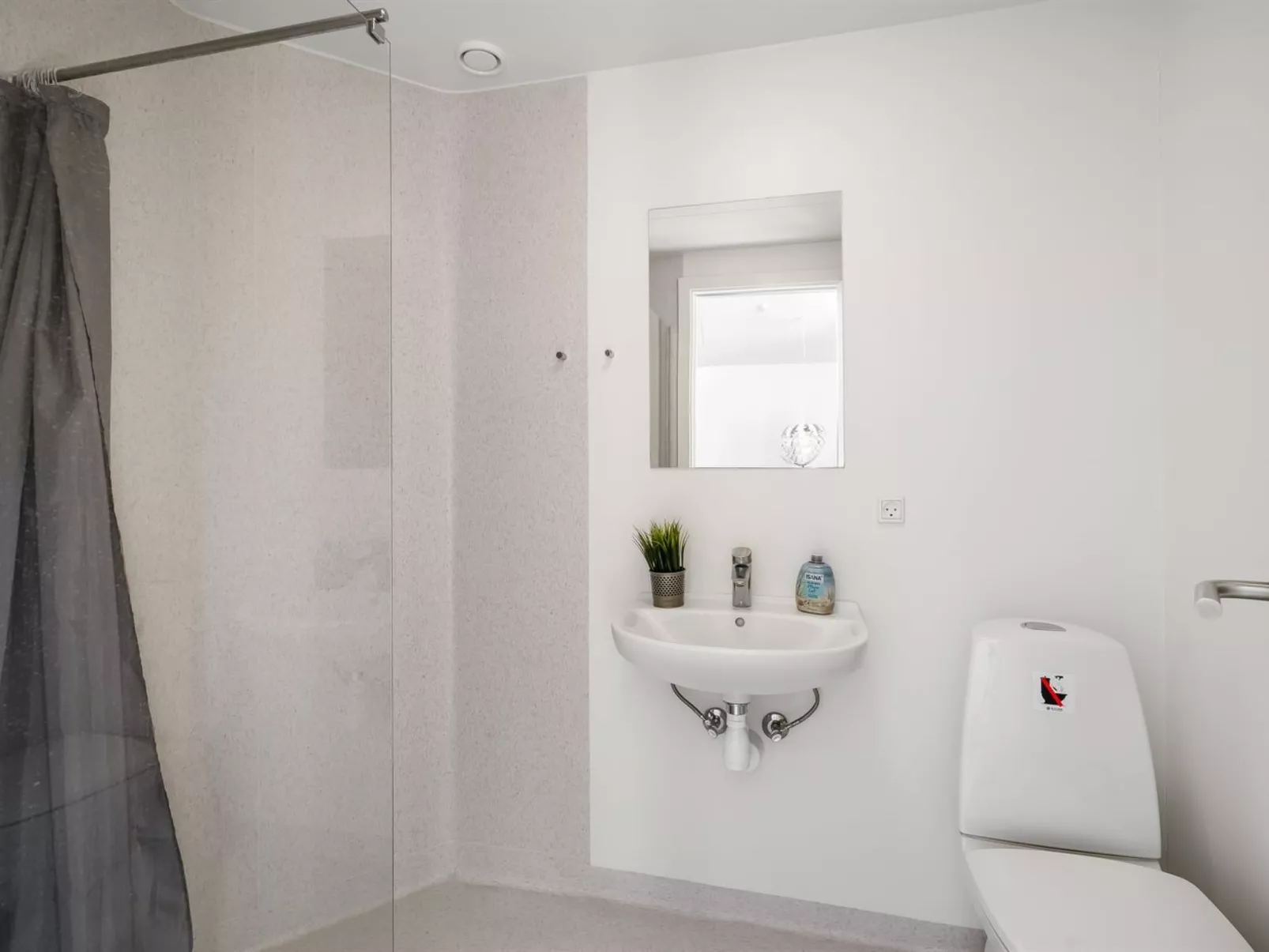 "Flugha" - 600m from the sea-Binnen