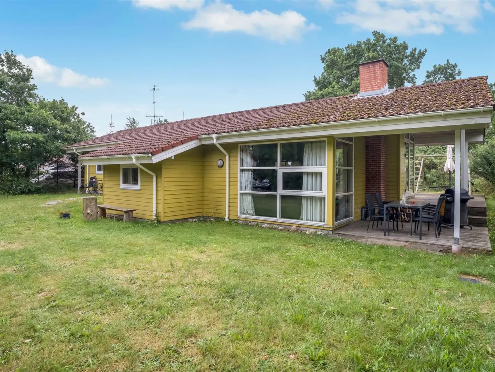 "Unto" - 100m from the sea-Buiten