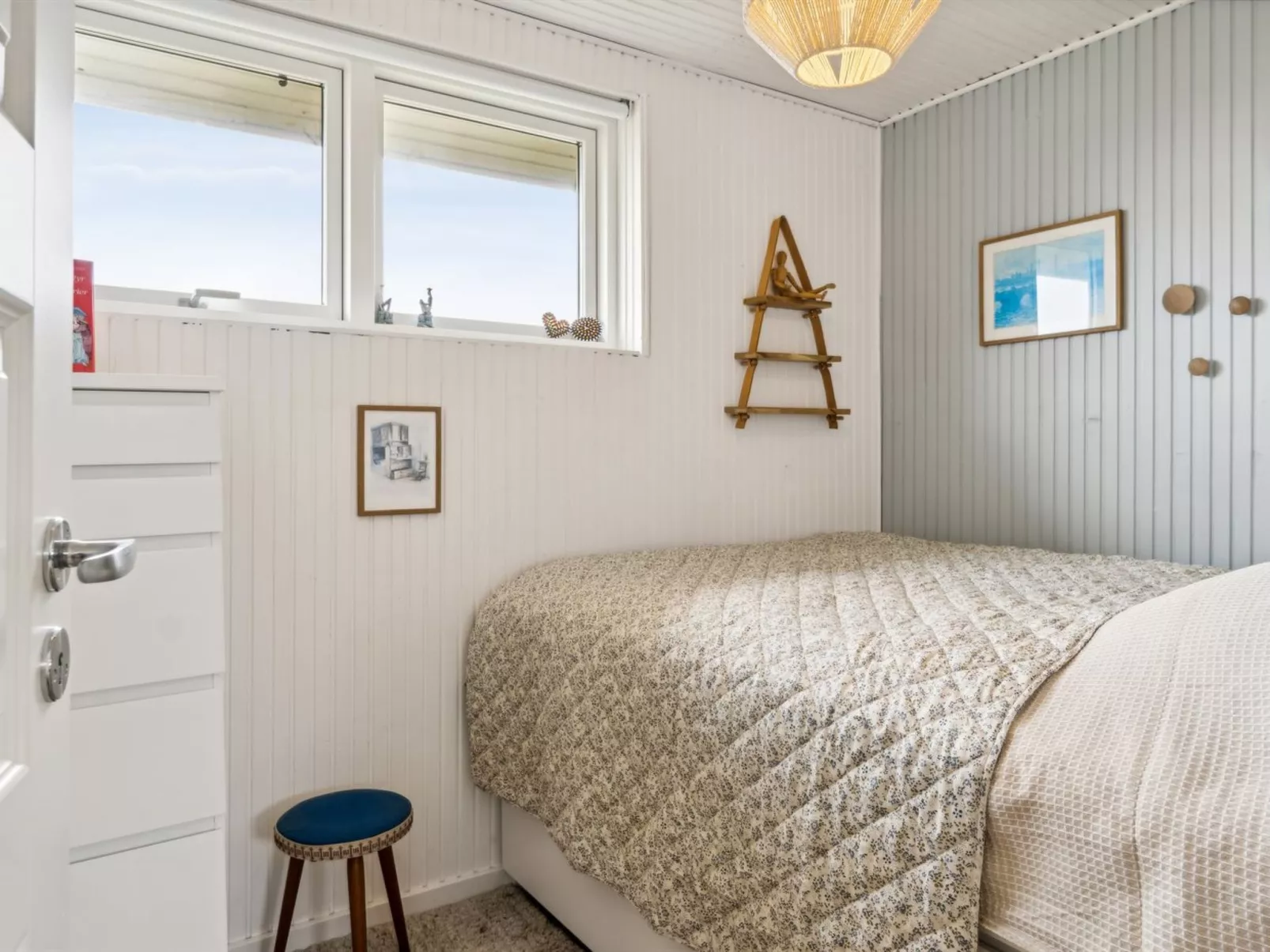 "Zina" - 600m from the sea-Binnen