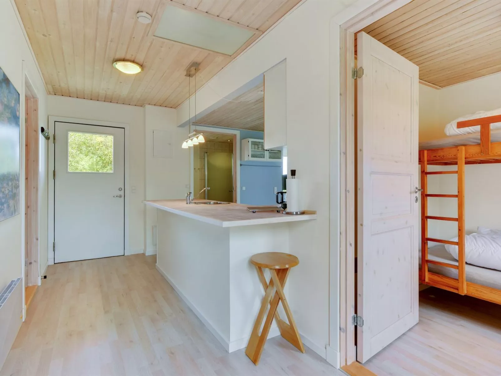 "Venla" - 150m from the sea-Binnen