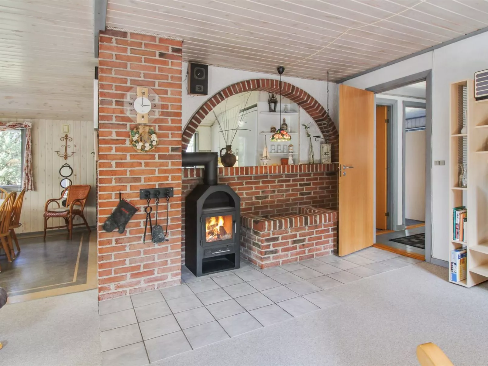 "Tala" - 4km from the sea-Binnen