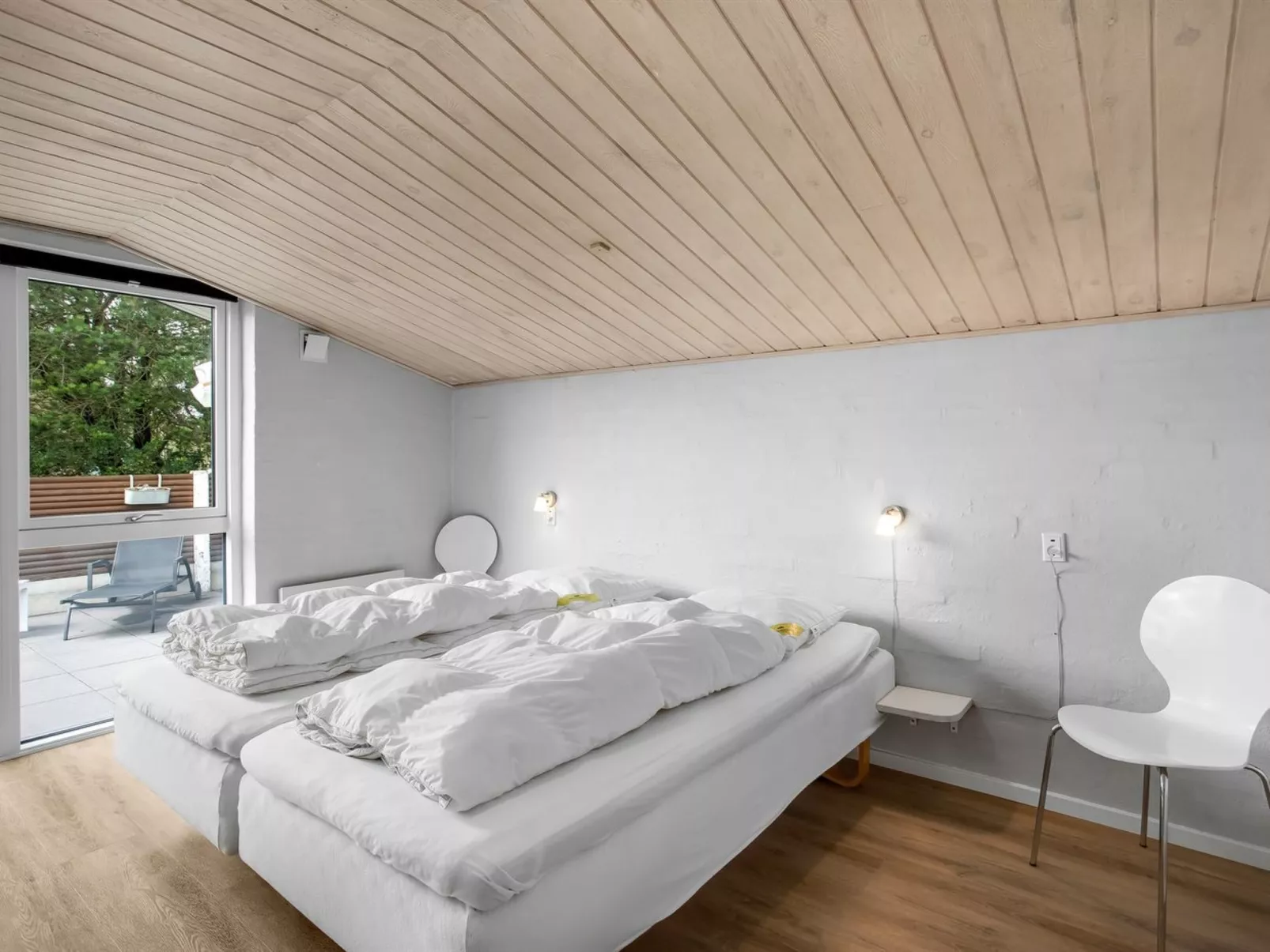 "Dirtje" - 200m from the sea-Binnen