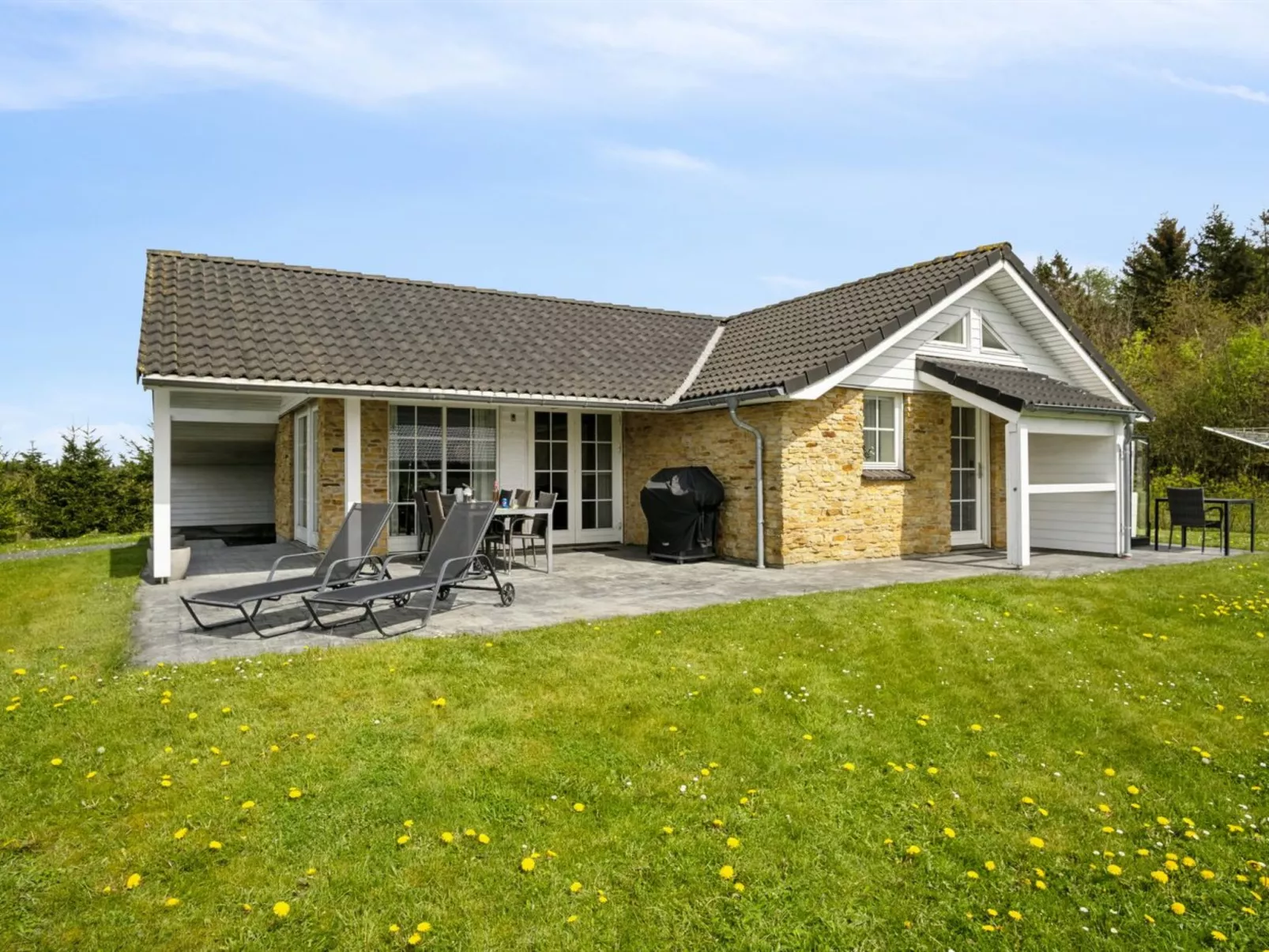 "Sippora" - 29km from the sea-Buiten