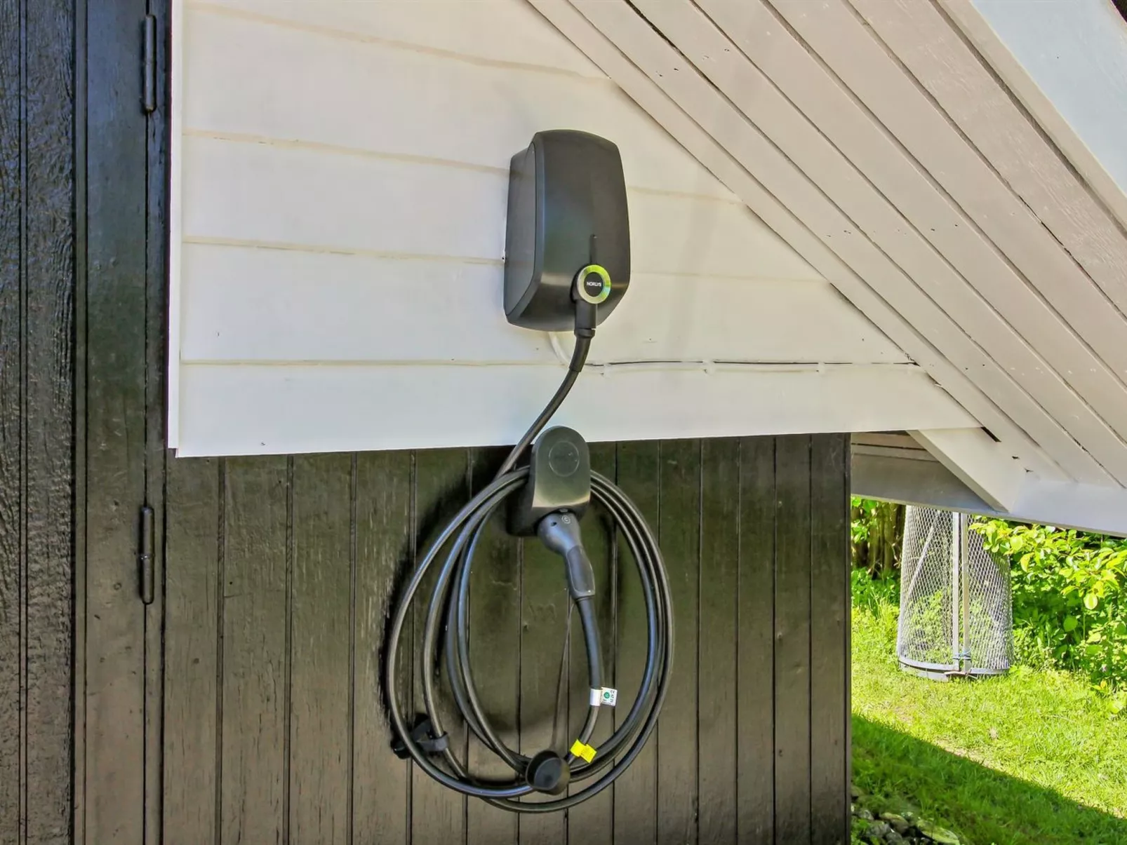 "Jaakob" - 30km from the sea-Binnen