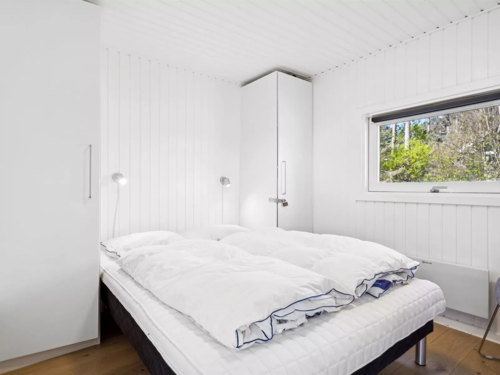 "Gerwin" - 150m from the sea-Binnen