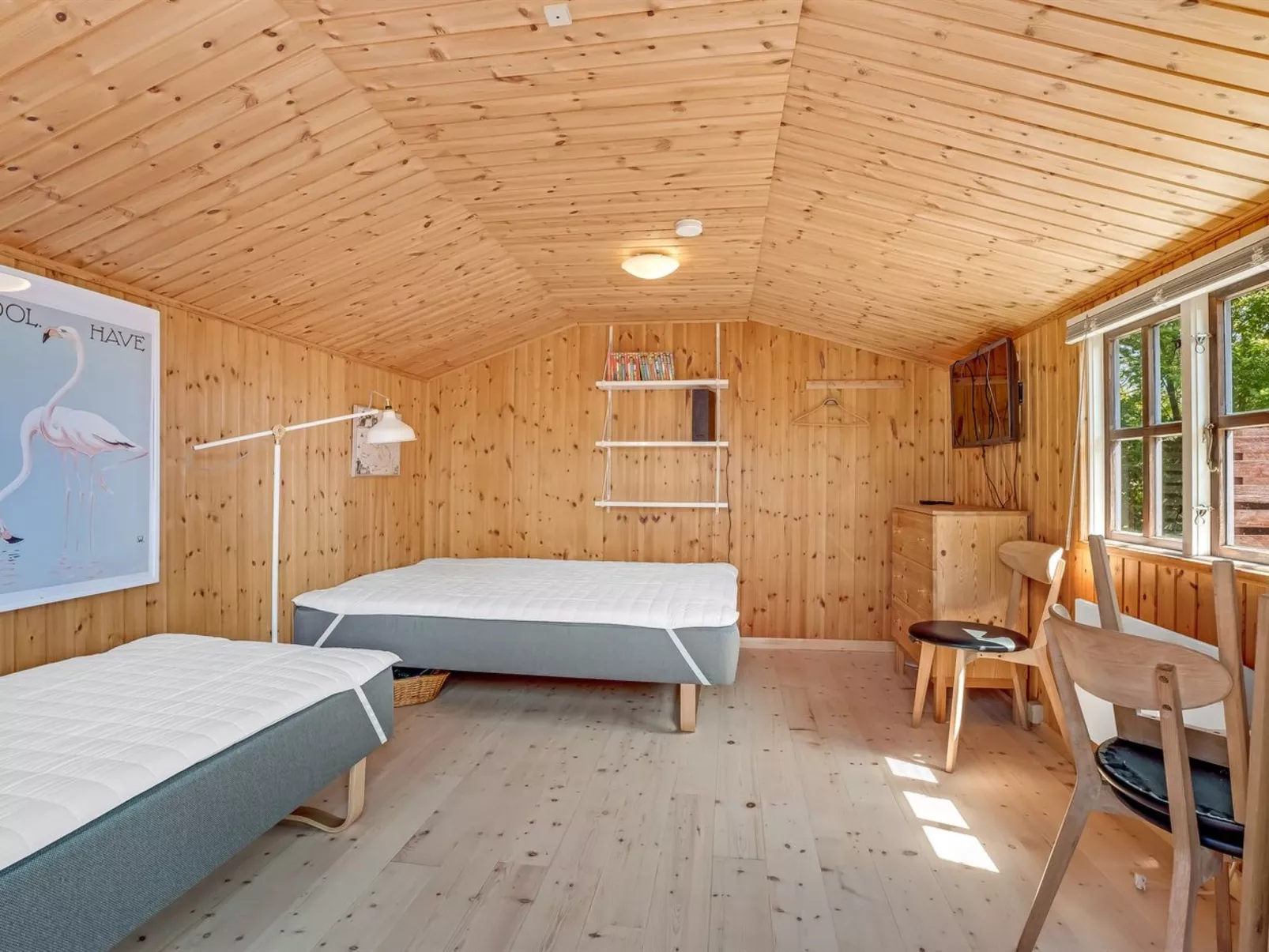 "Borghild" - 500m from the sea-Binnen