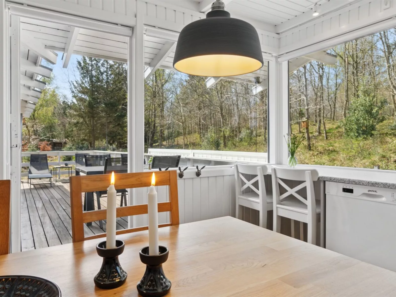 "Gjertrud" - 1km from the sea-Binnen