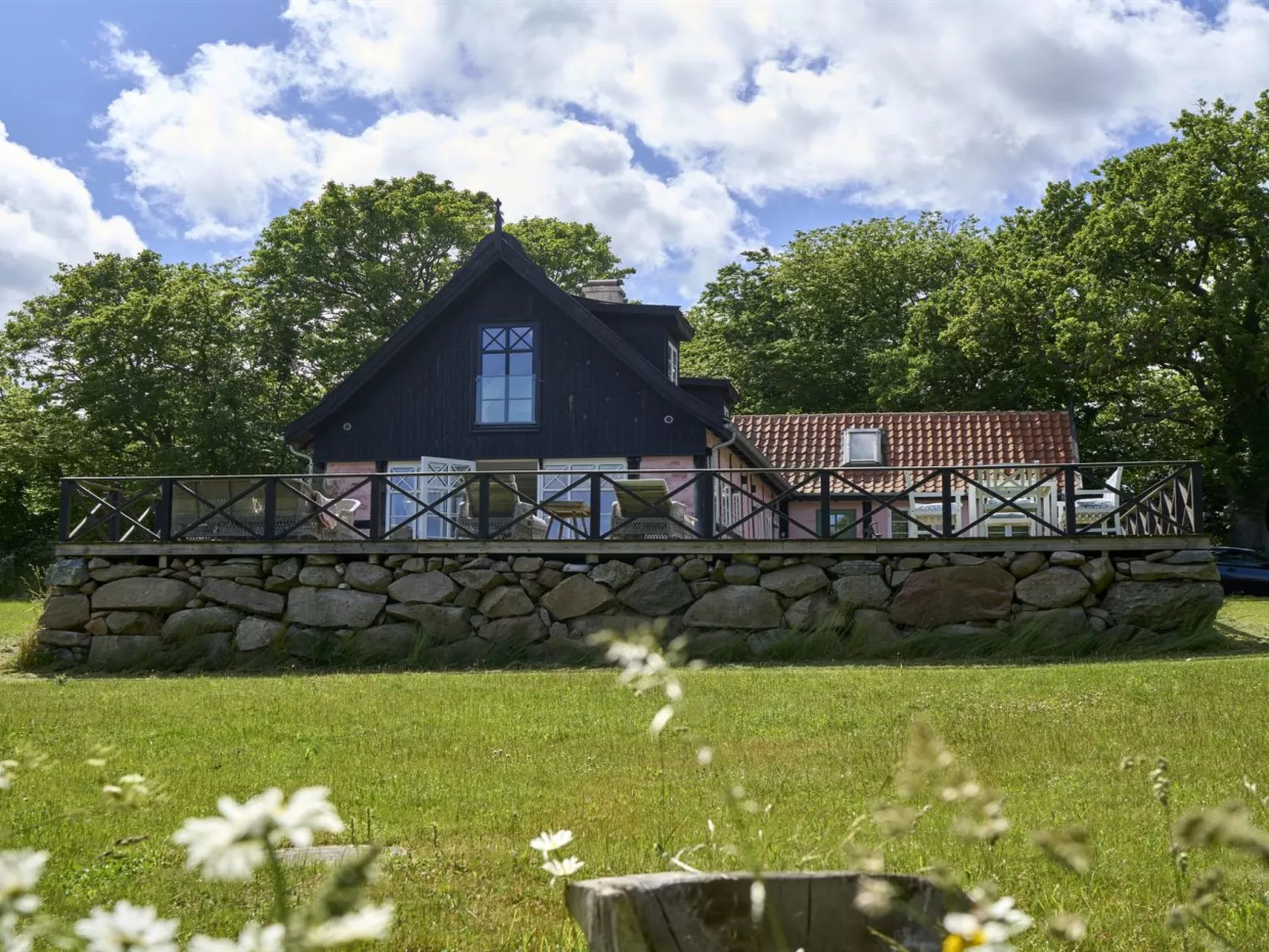 "Merrit" - 250m from the sea-Buiten