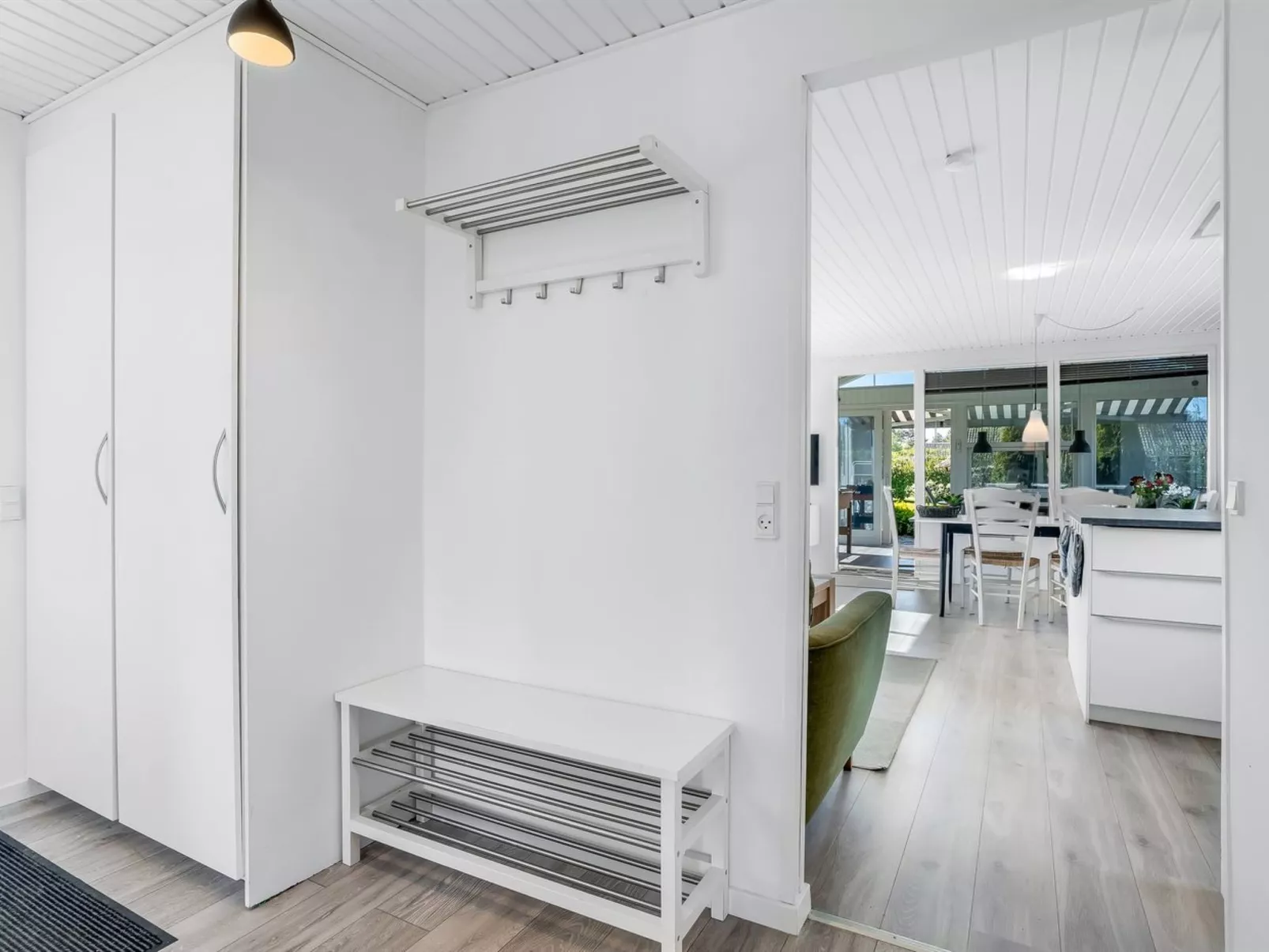 "Stina" - 600m from the sea-Binnen