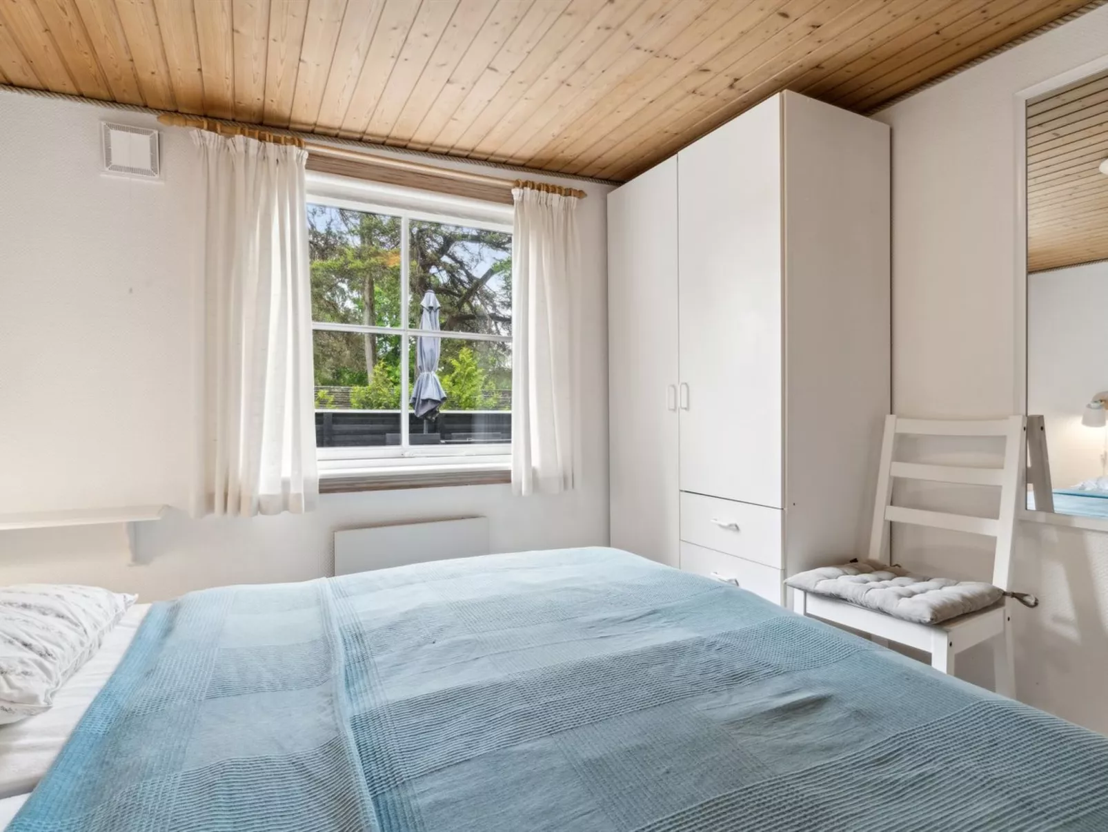 "Horsten" - 270m from the sea-Binnen