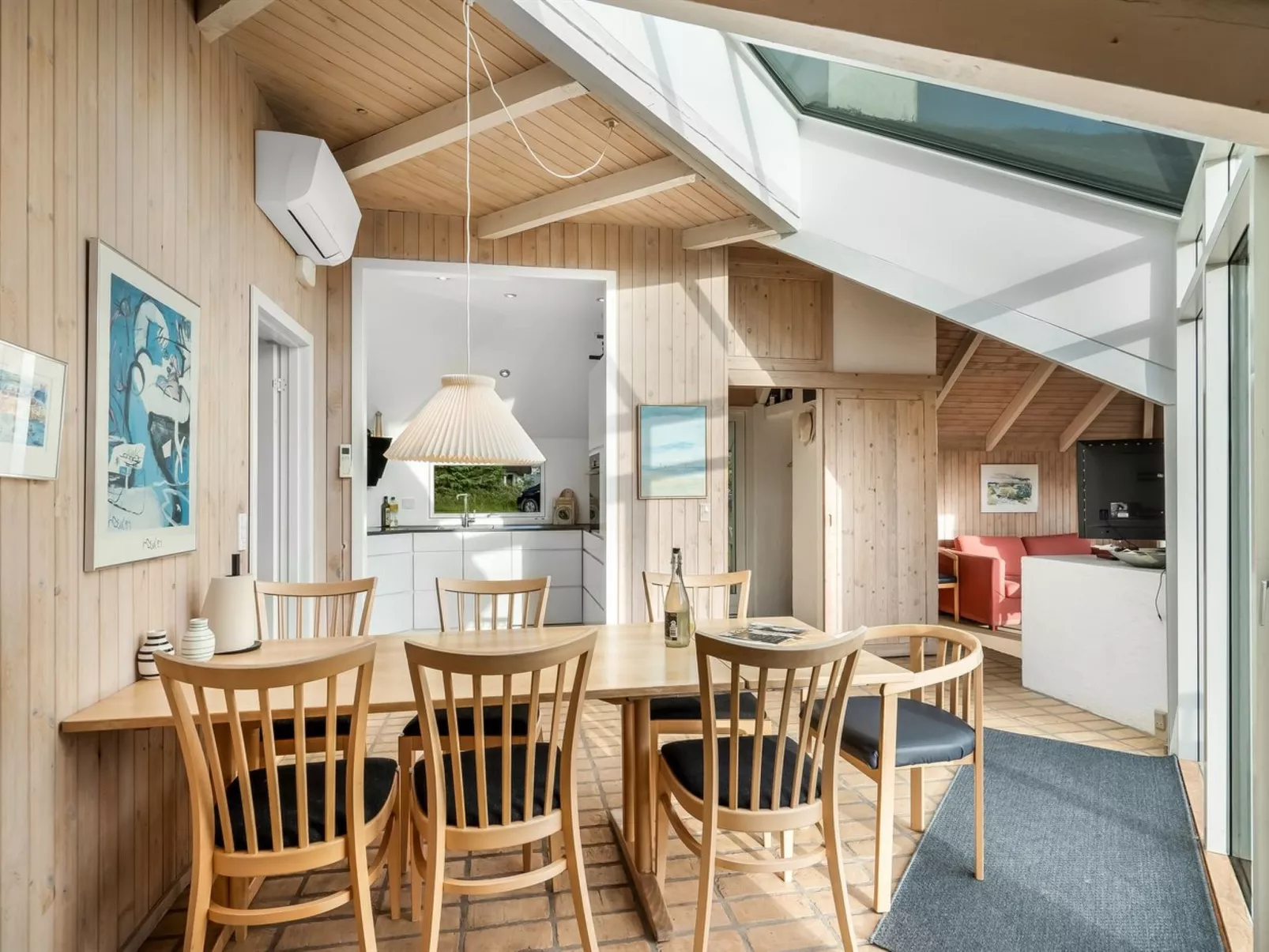 "Elenor" - 1.1km from the sea-Binnen