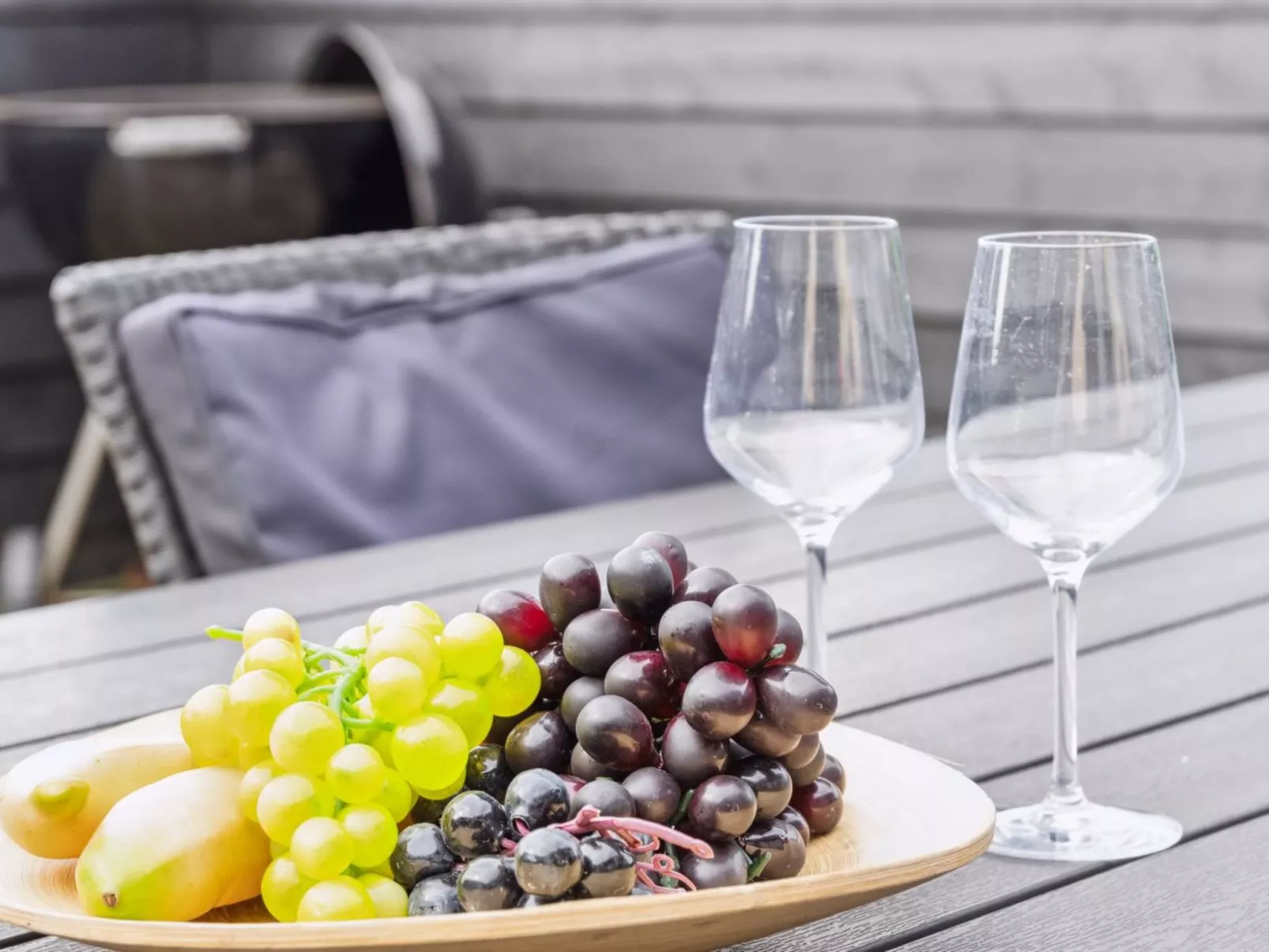 "Ingebrit" - 1.4km from the sea-Buiten