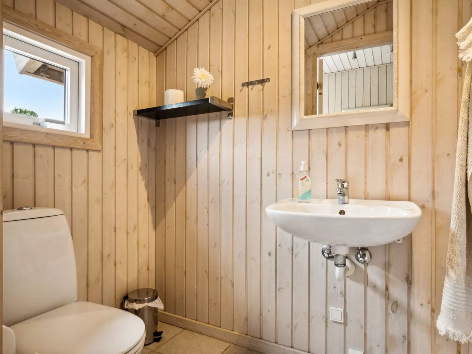 "Telli" - 350m from the sea-Binnen