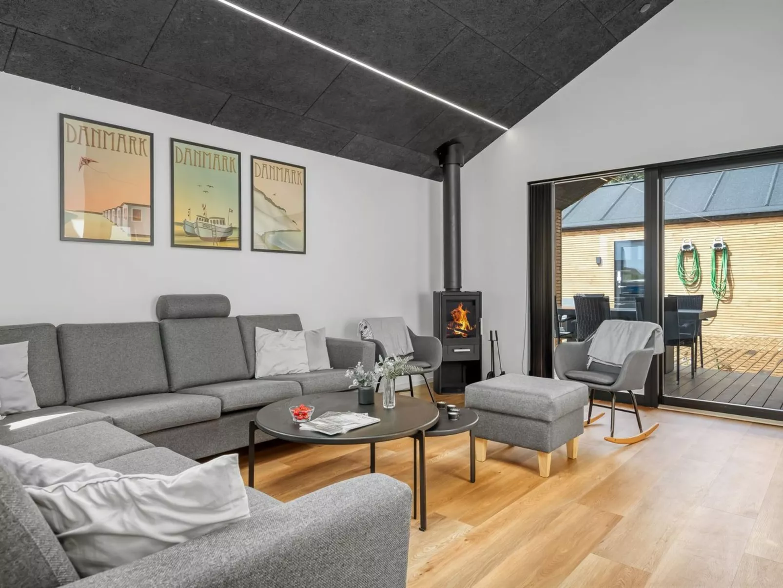 "Udder" - 1.5km from the sea-Binnen