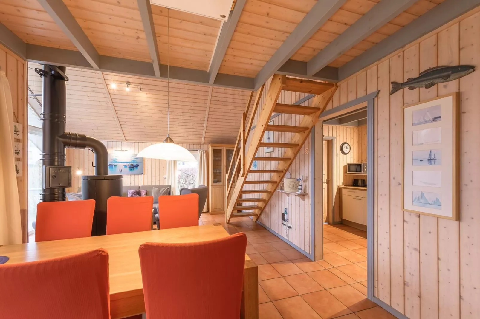 Ferienhaus Seeschwalbe-Classic 90 qm 96-Eetkamer