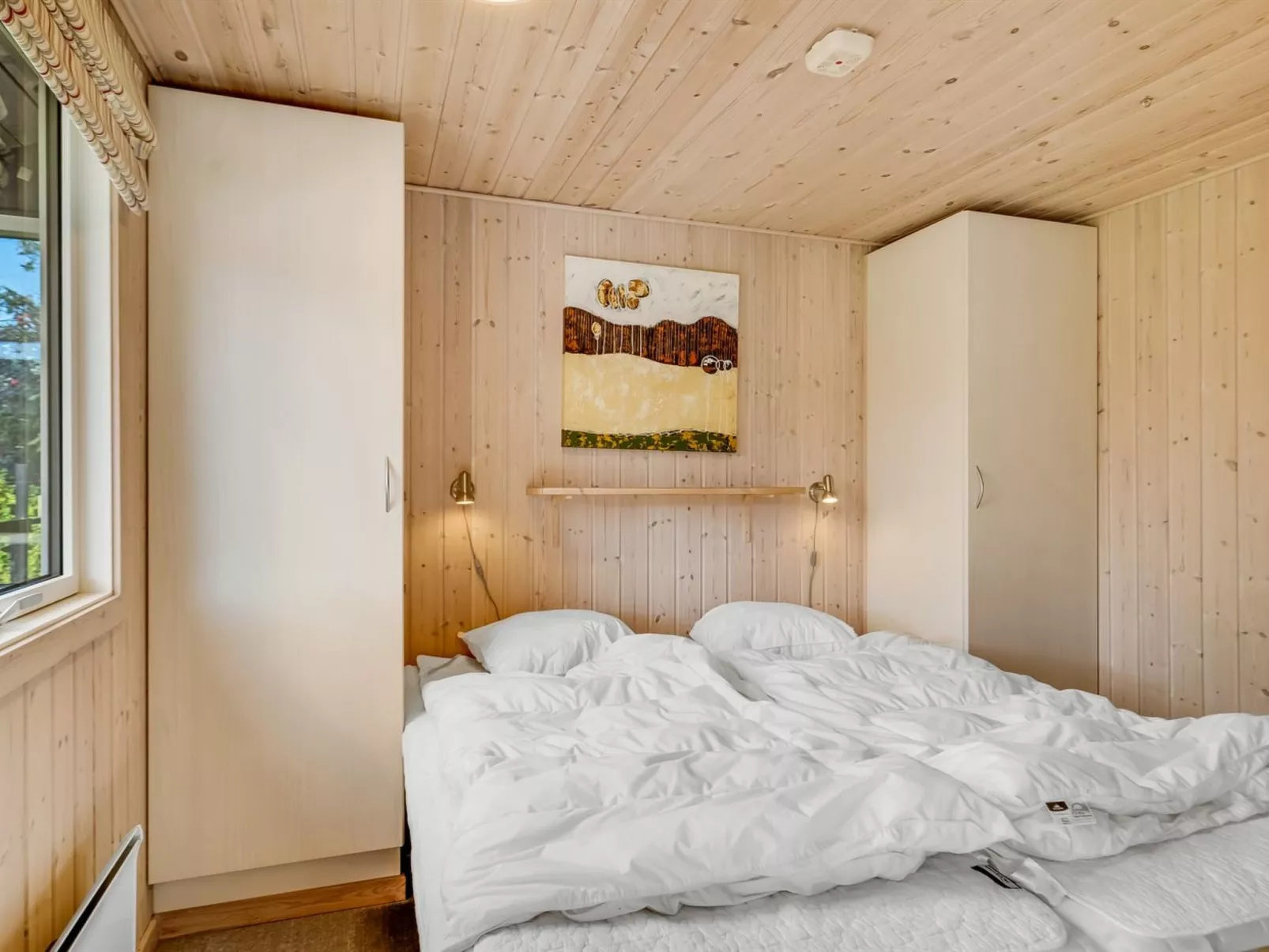 "Rajna" - 500m to the fjord-Binnen