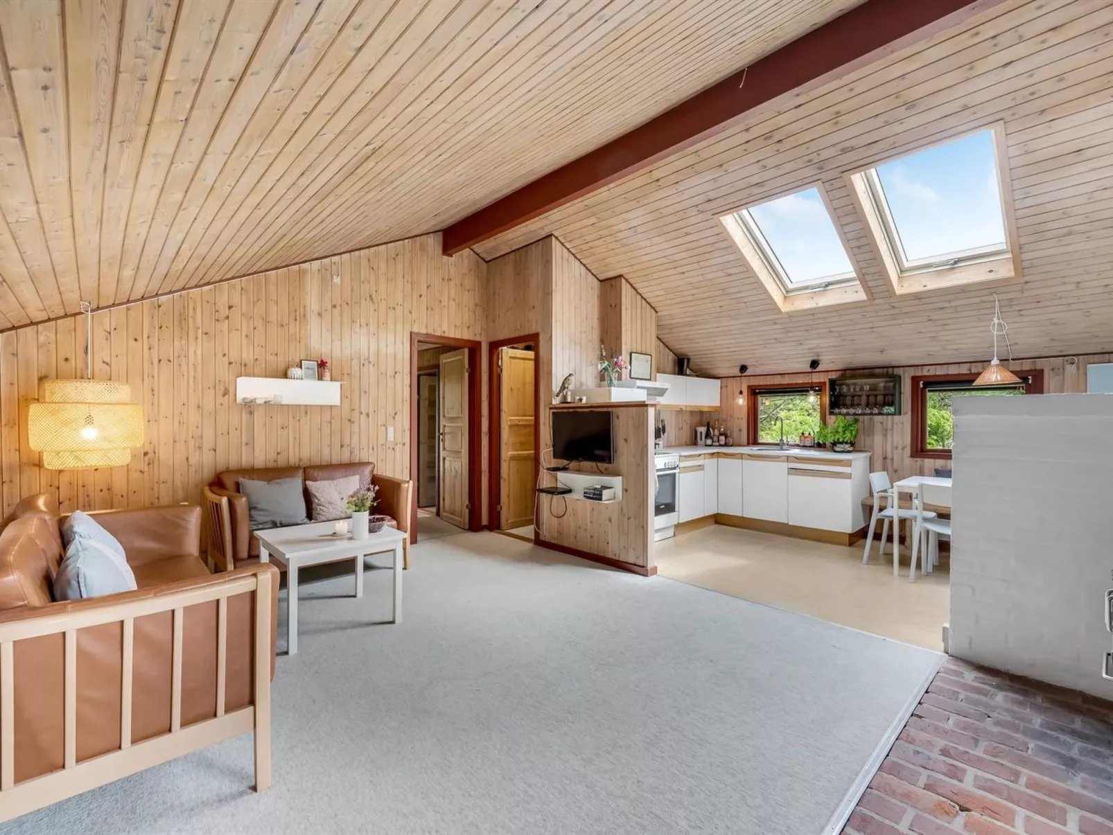 "Regine" - 1.1km to the fjord-Binnen