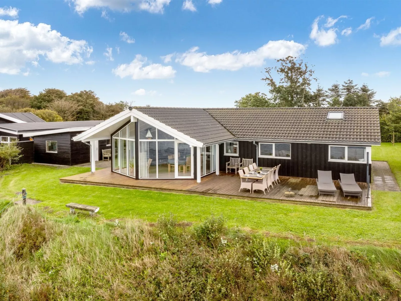 "Næwe" - 10m to the fjord-Buiten