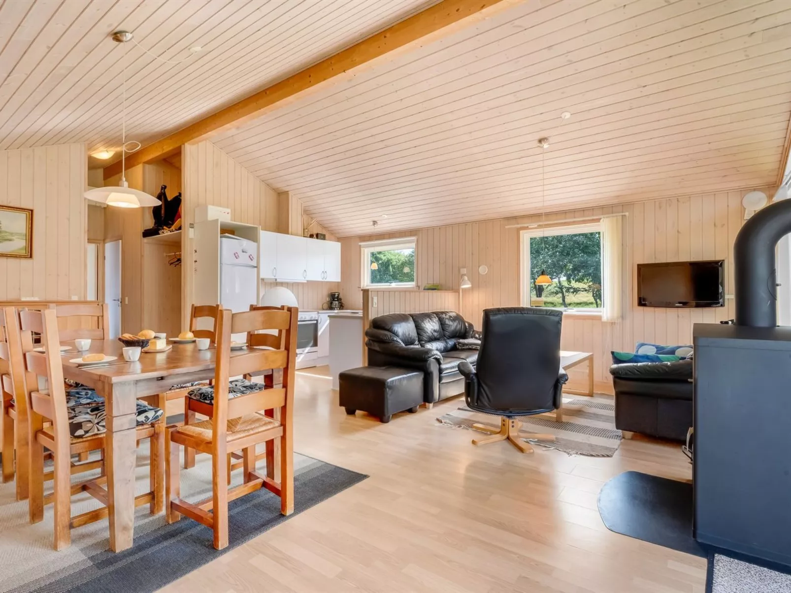 "Alvina" - 45m from the sea-Binnen