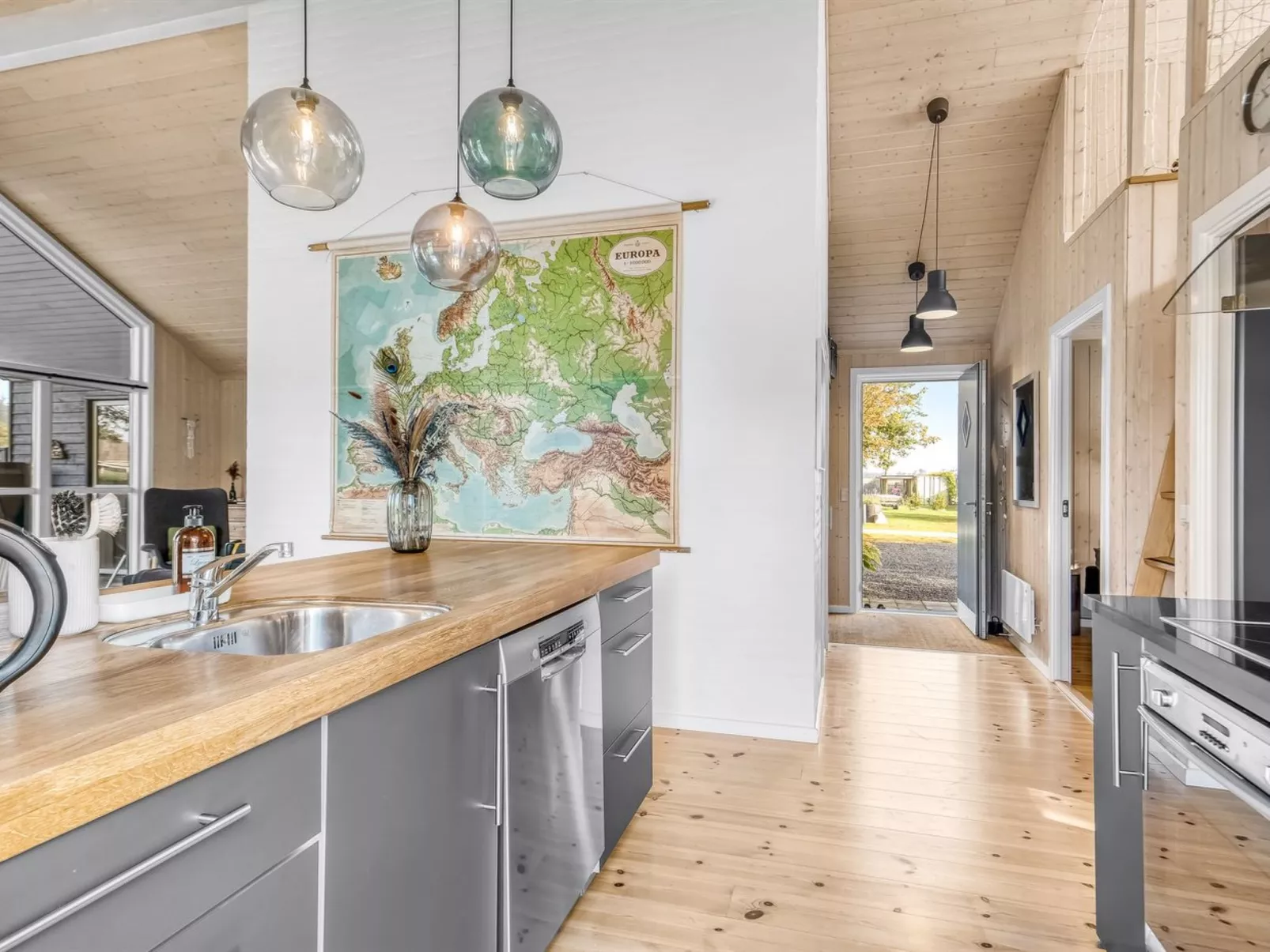 "Carlina" - 700m to the fjord-Binnen