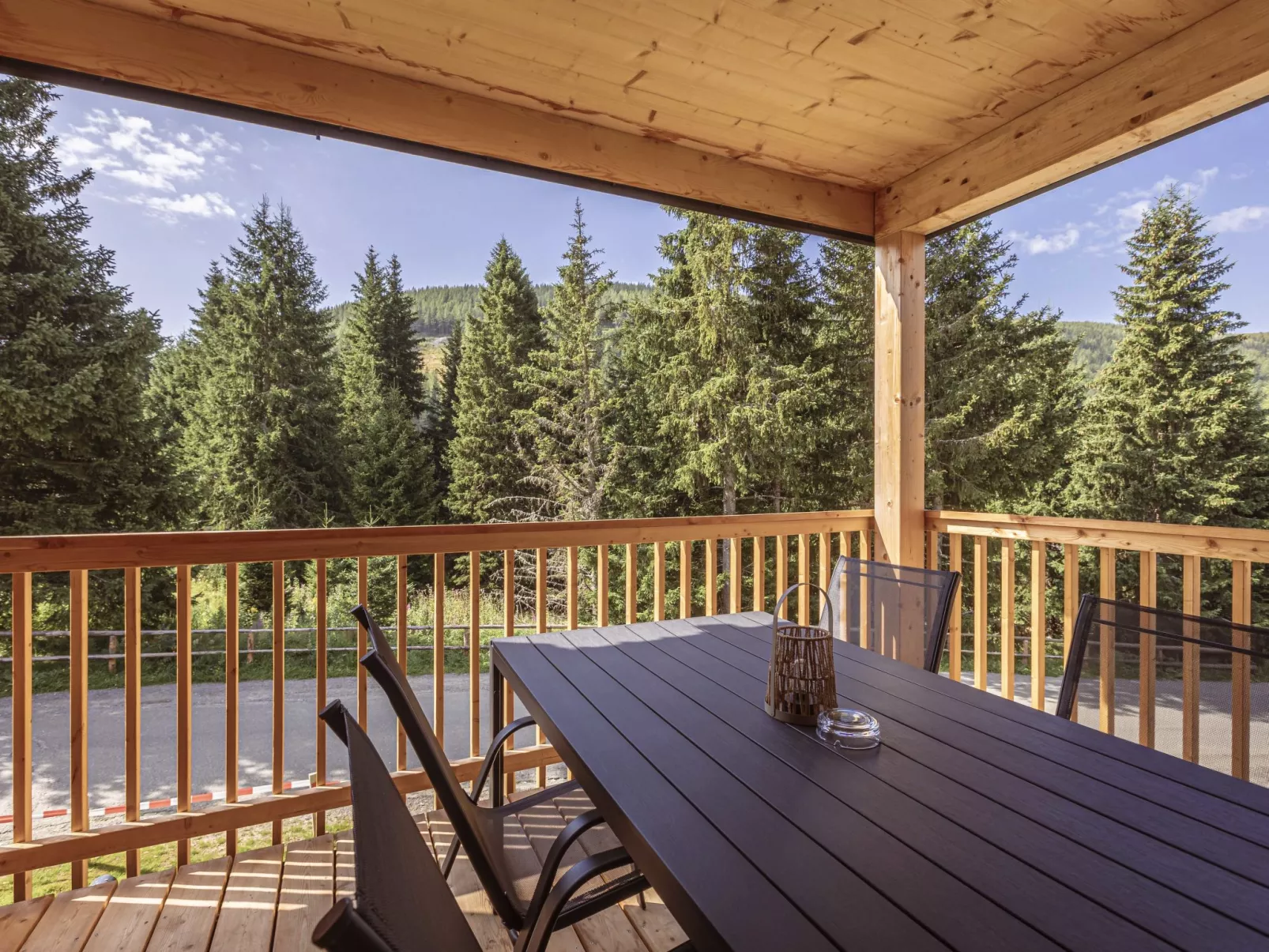 Mit 2 Schlafzimmern & Sauna-Buiten