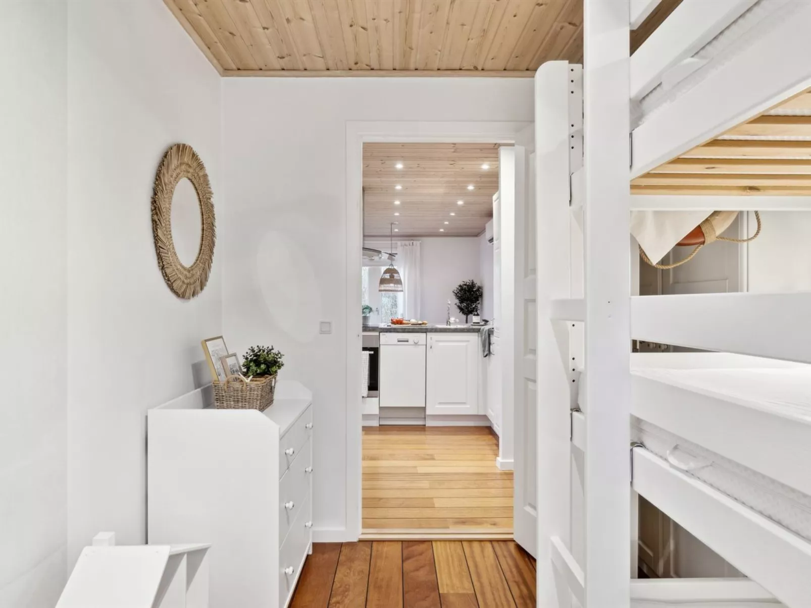 "Eero" - 175m to the fjord-Binnen