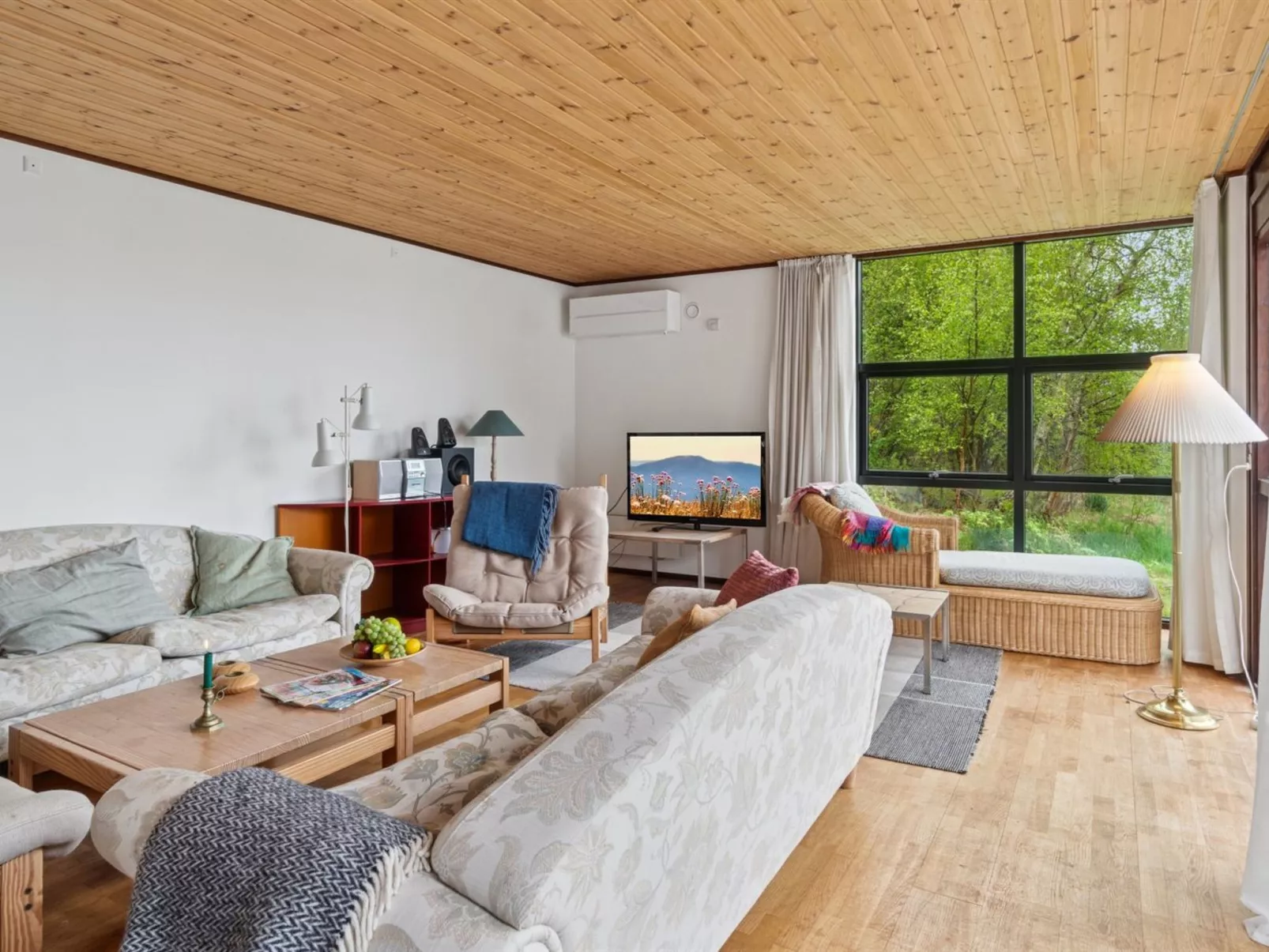 "Brodde" - 550m from the sea-Binnen