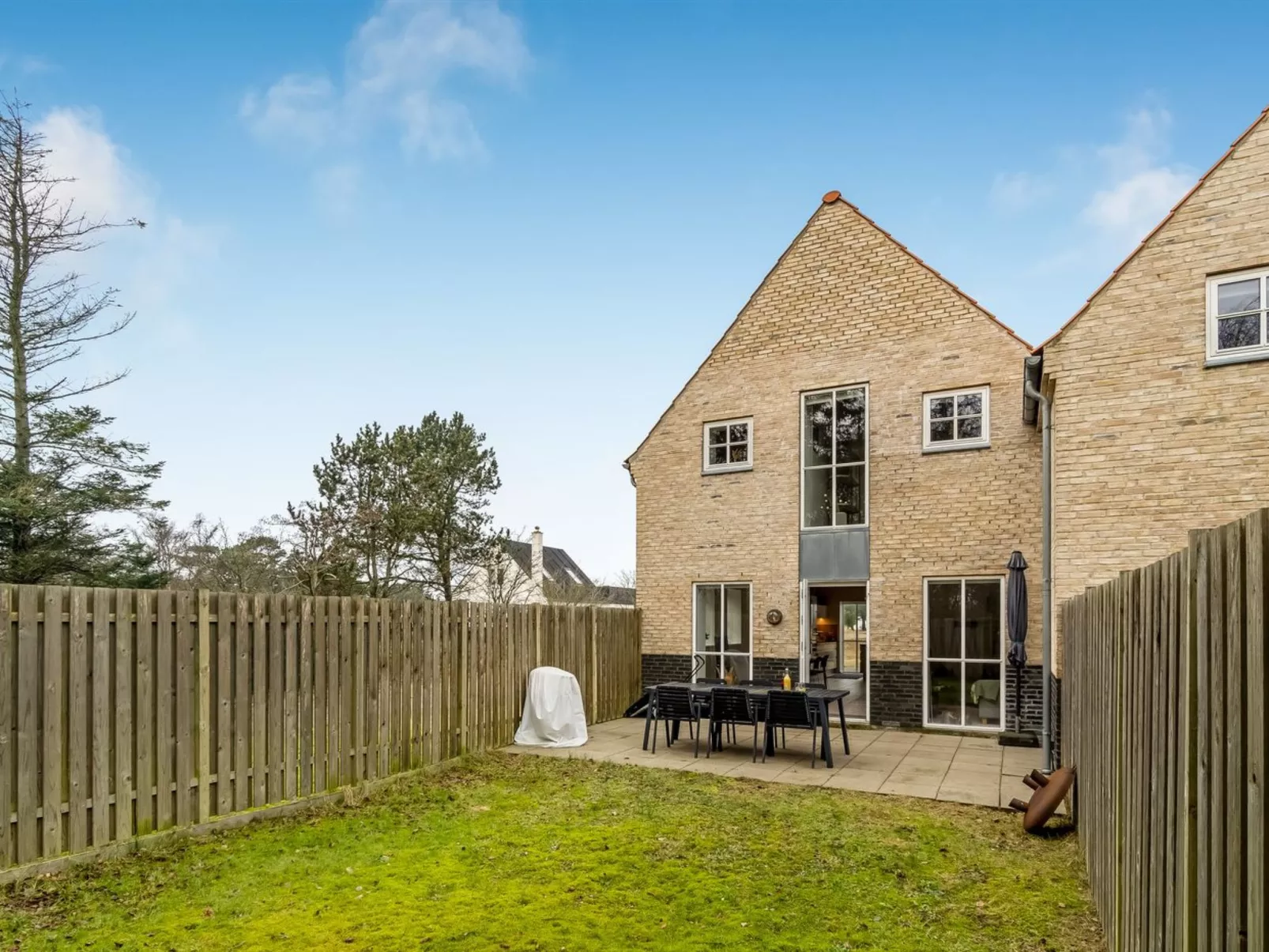 "Etly" - 246m from the sea-Buiten