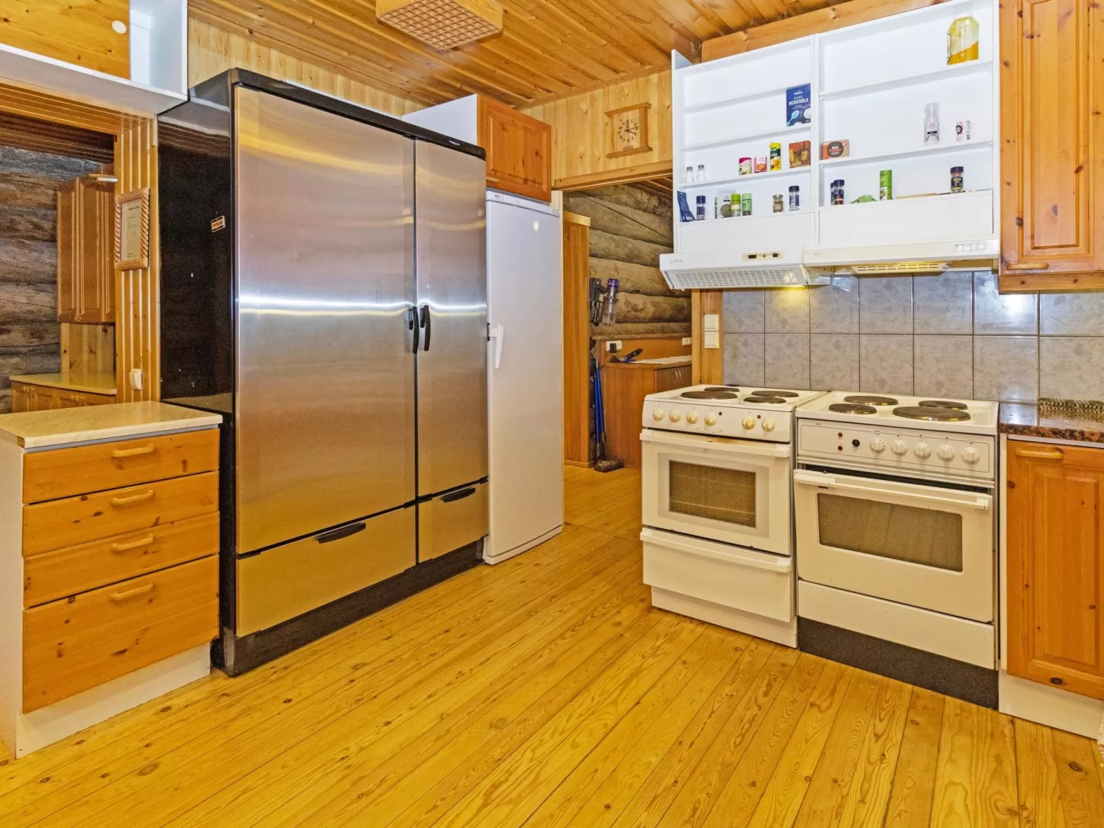 Metsä-luosto-Binnen