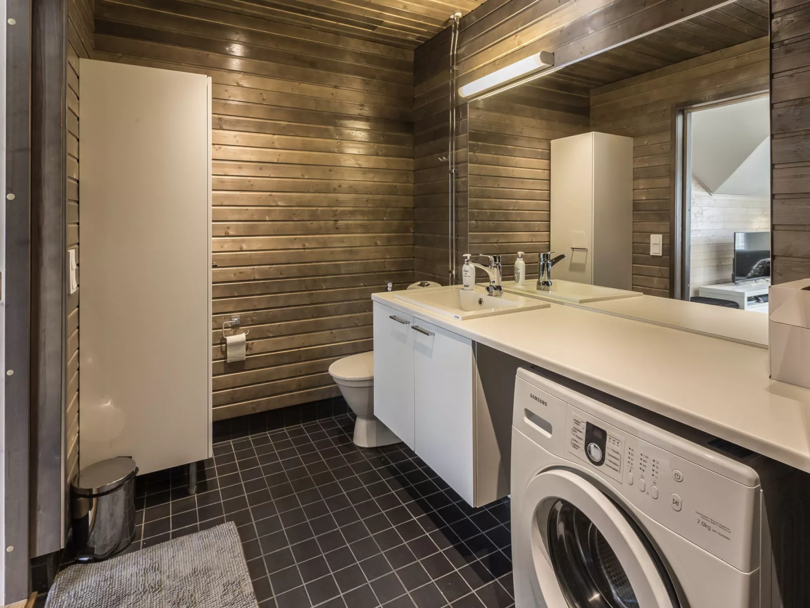 Levin stara a09-Binnen