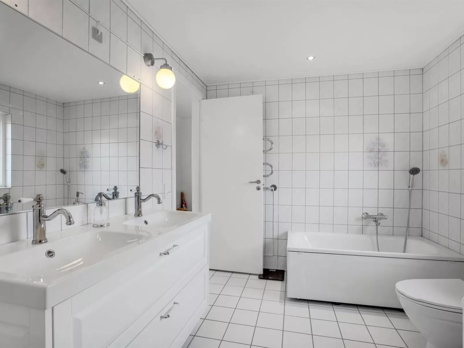 "Hane" - 750m from the sea-Binnen