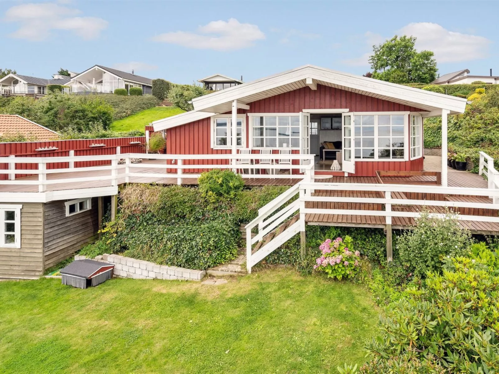 "Gesine" - 50m to the fjord-Buiten