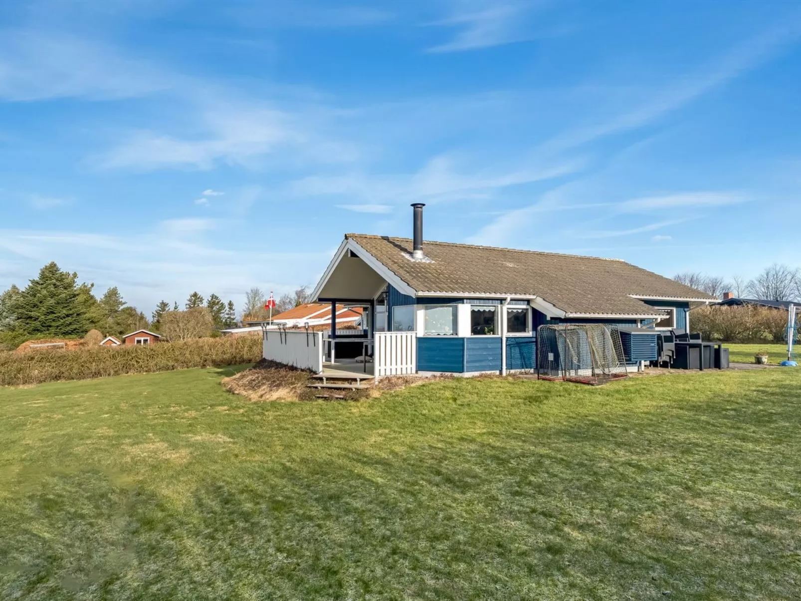 "Anline" - 600m to the fjord-Buiten