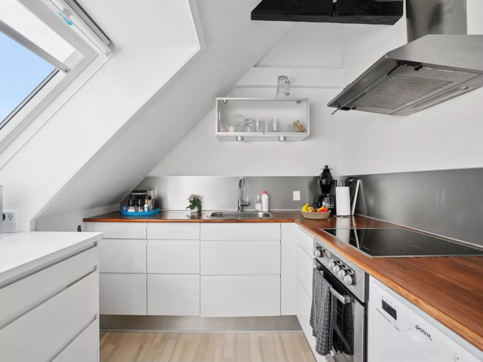 "Merta" - 500m from the sea-Binnen