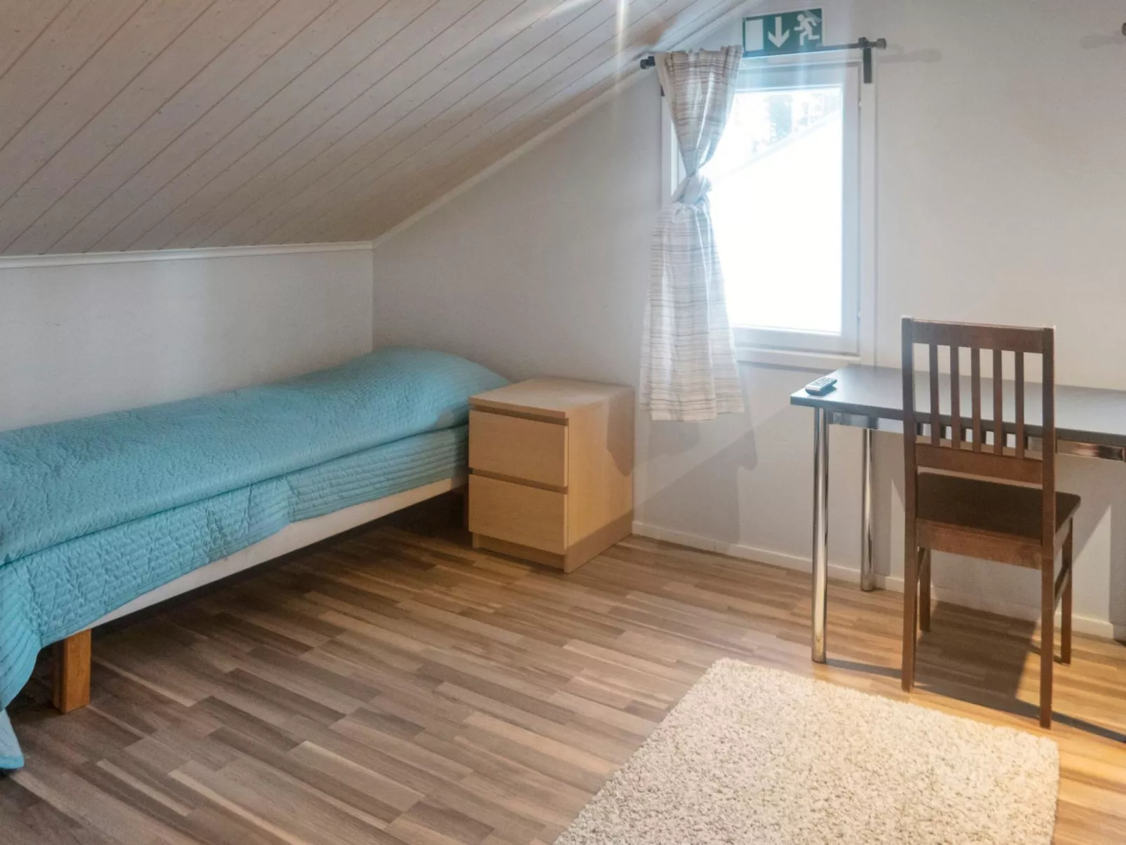 4 seasons b 1-Binnen