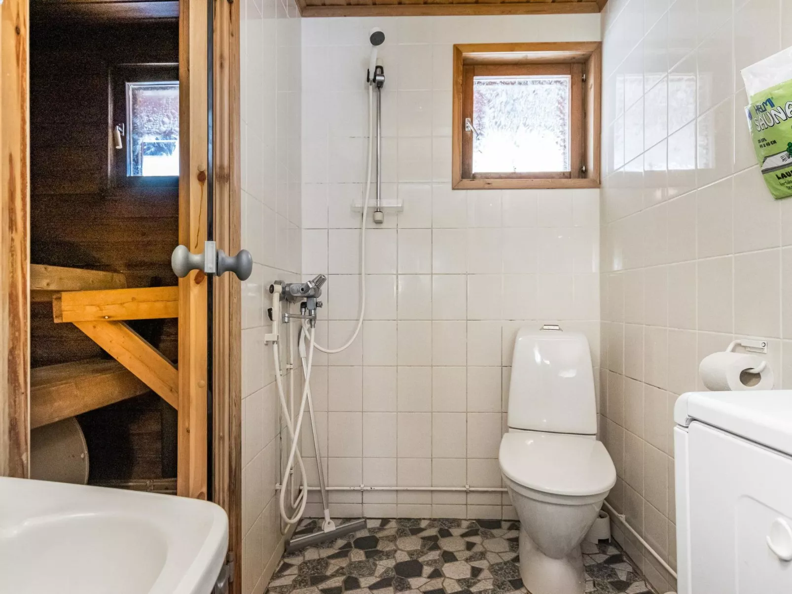 Alppikylä 3a paritalo-Binnen