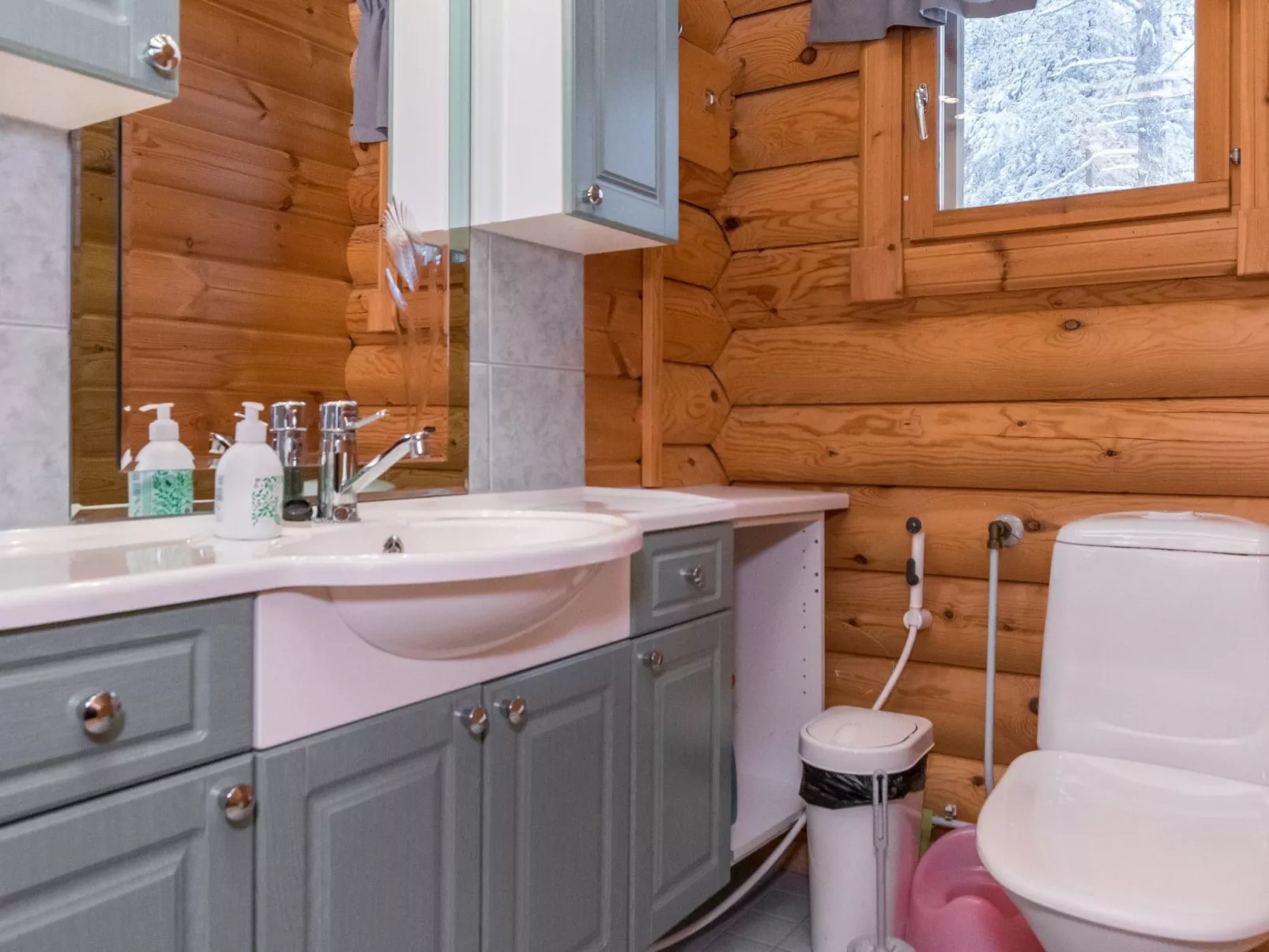 Karhunpesä b-Binnen