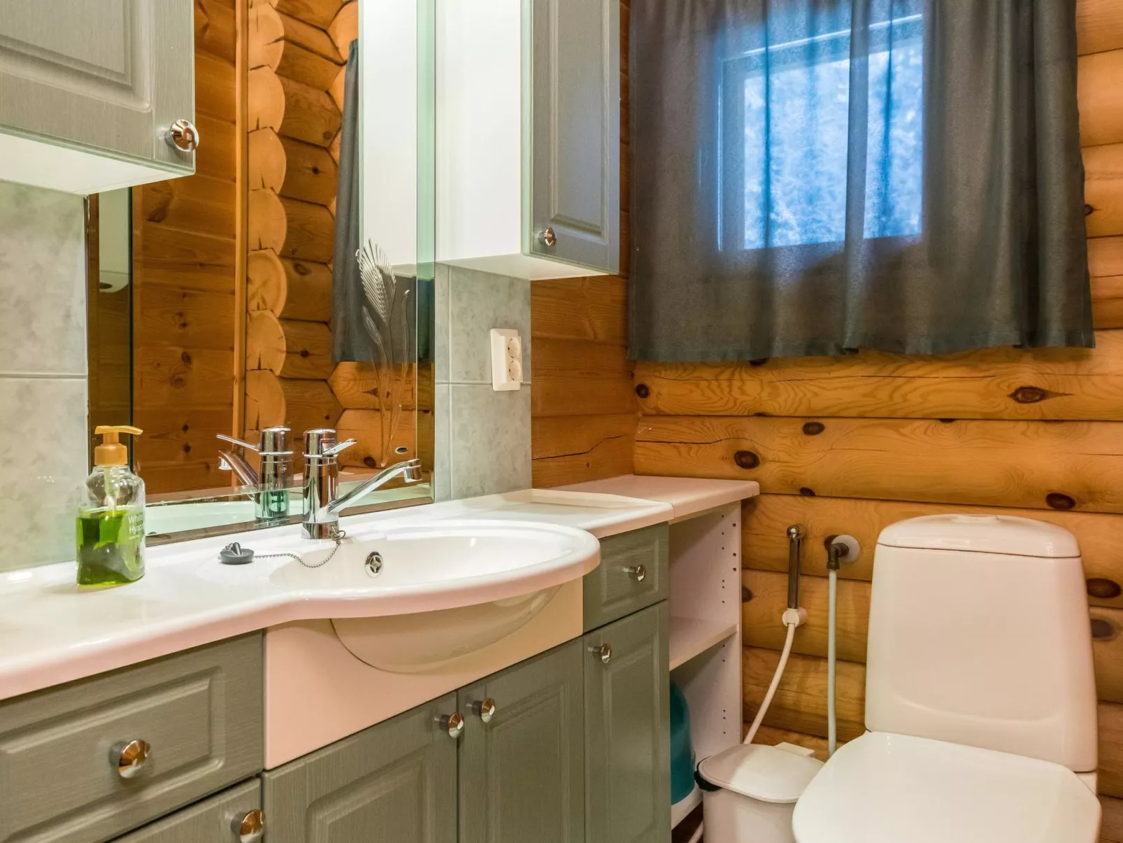 Karhunpesä c-Binnen