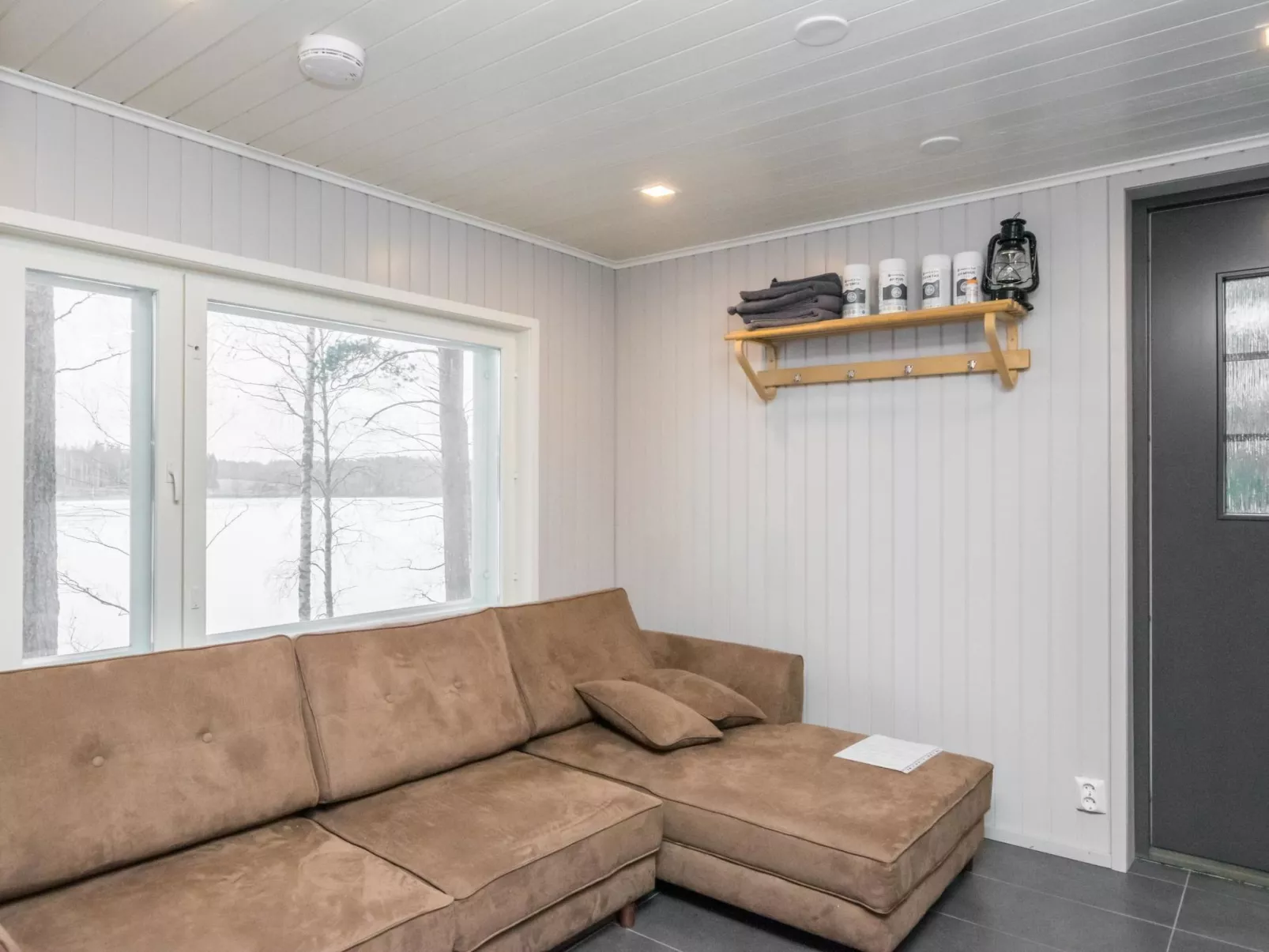 Villa lahnajärvi - Binnen