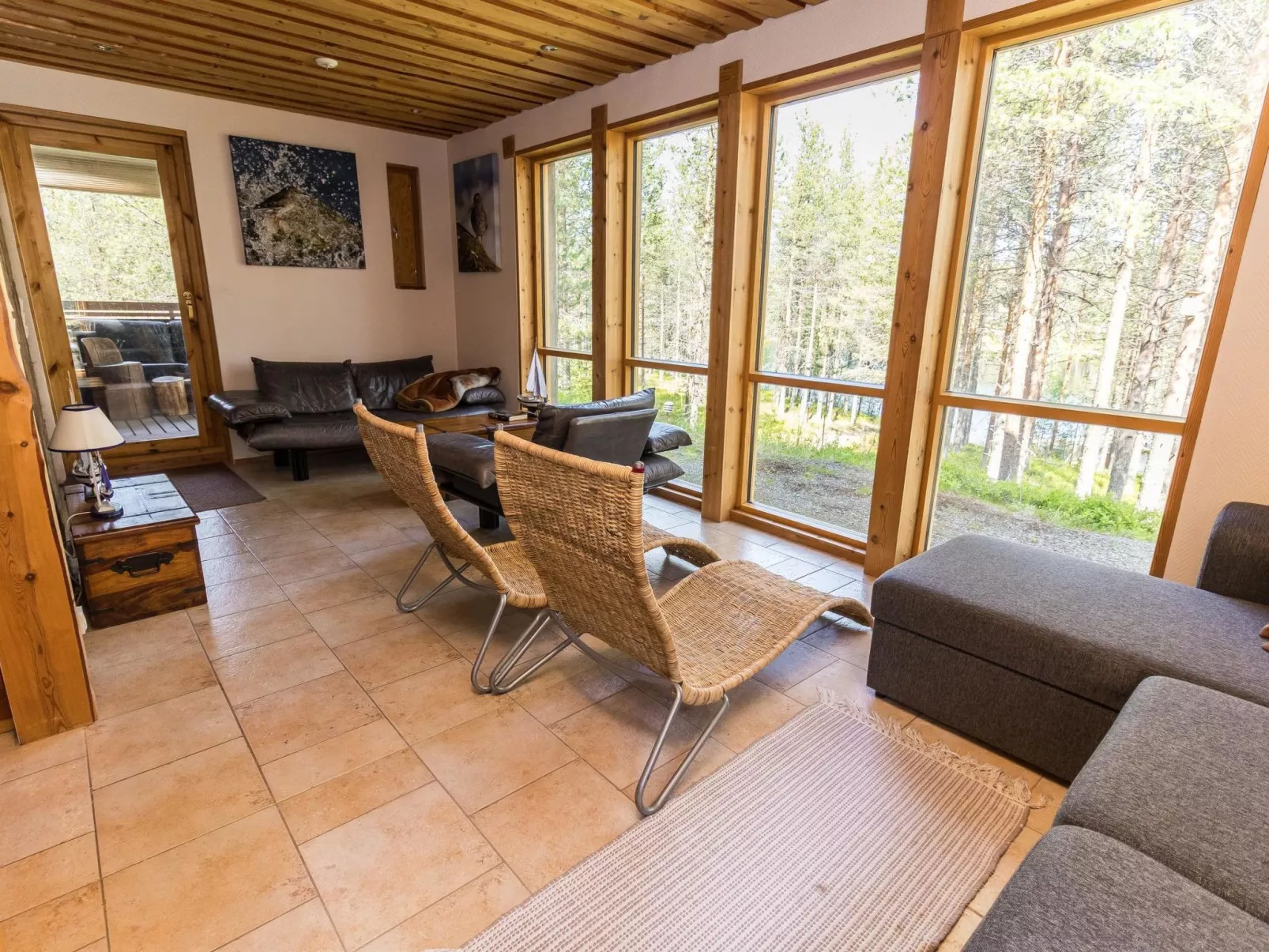 Matkajoentie 4b-Binnen