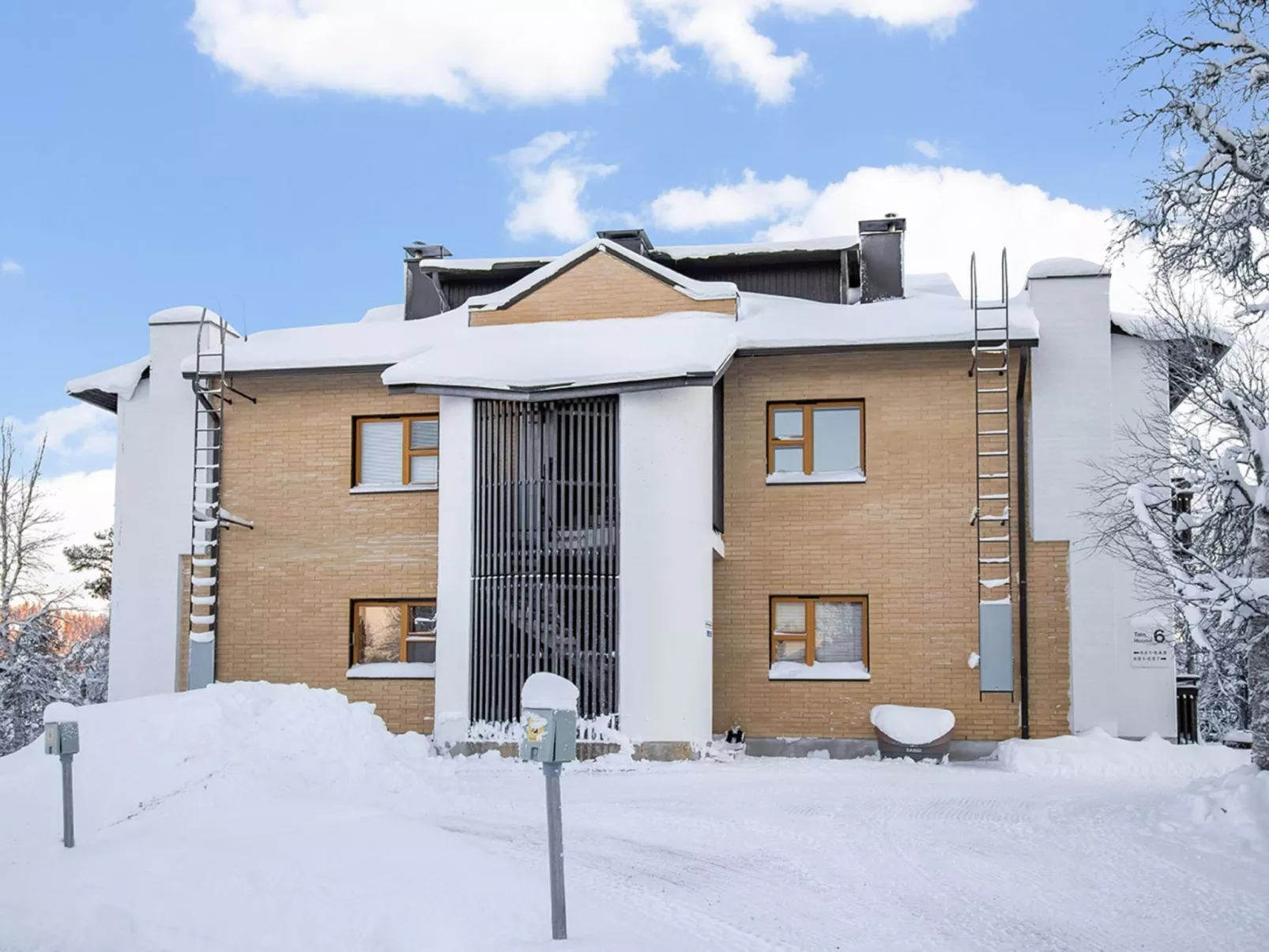 Lomariekko 6 a 2-Binnen