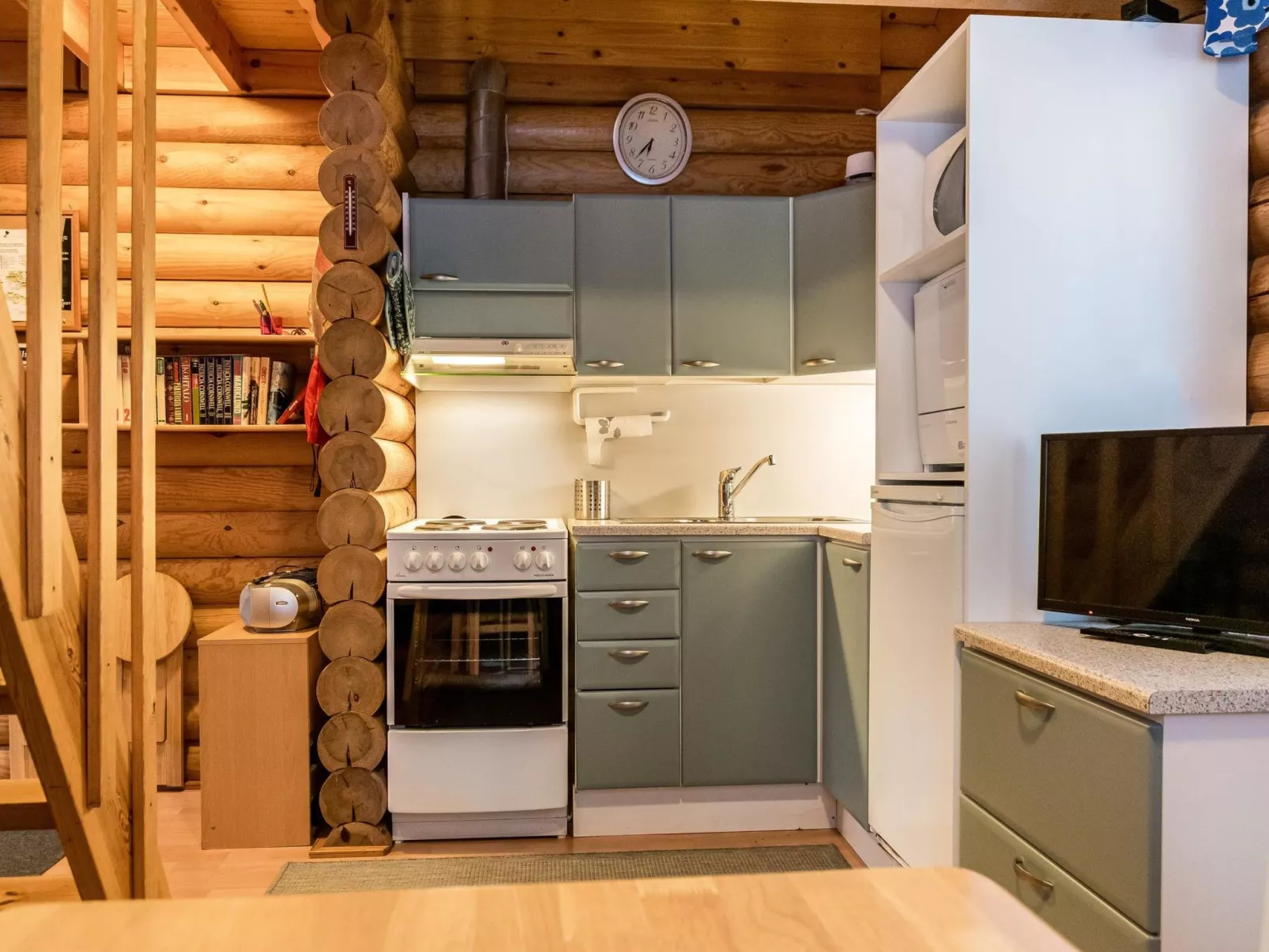 Kilpolan orvokki, pauliina ja karoliina-Binnen