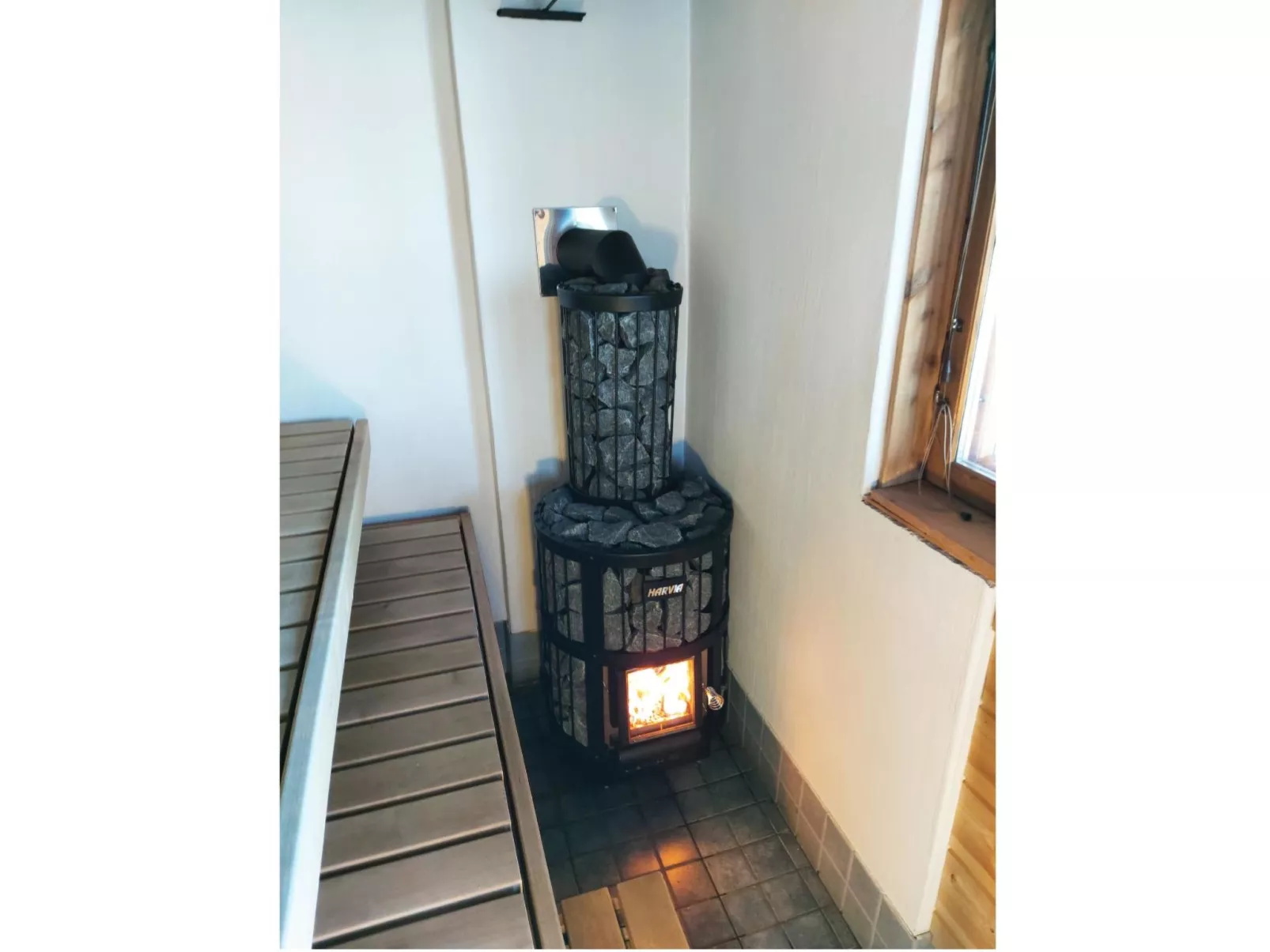 Puolen hehtaarin metsä-Binnen