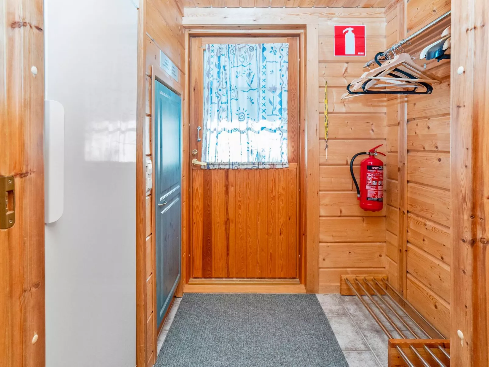 Kinostupa 1a (2)-Binnen