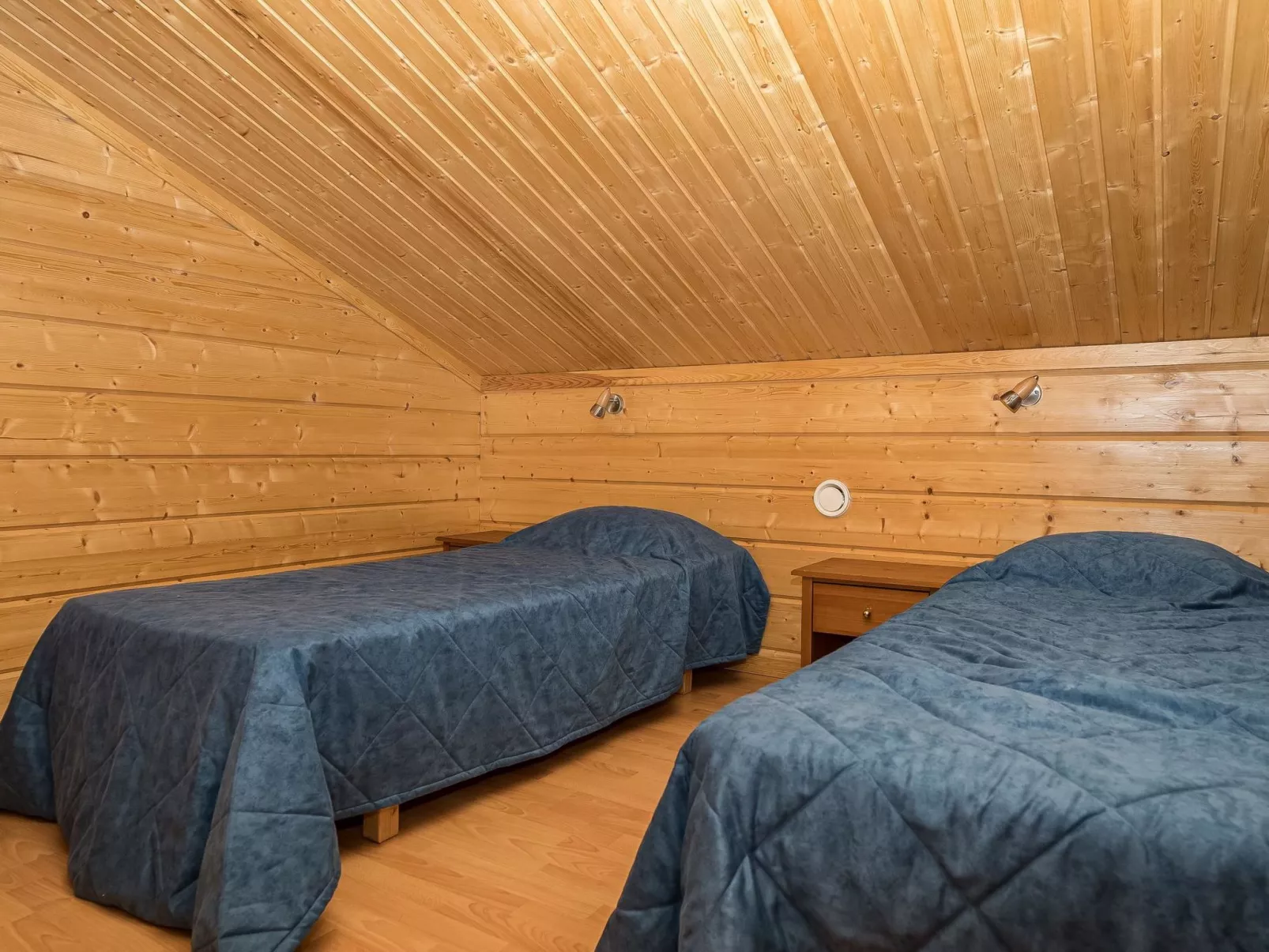 Kinostupa 2a (18)-Binnen