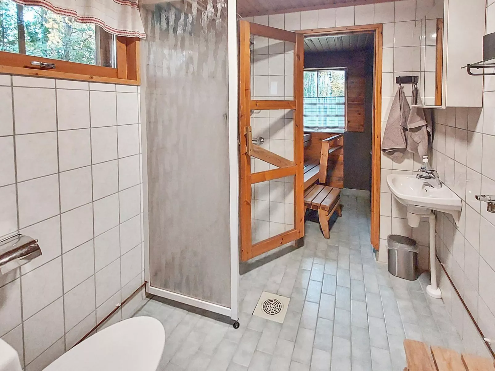 Alakitkajärvi, takkusalmi-Binnen