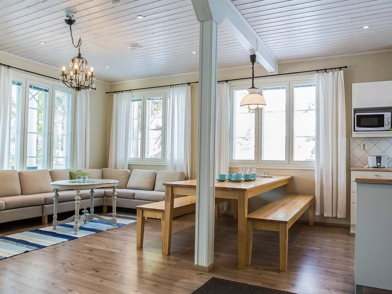 Villa akuliina-Binnen