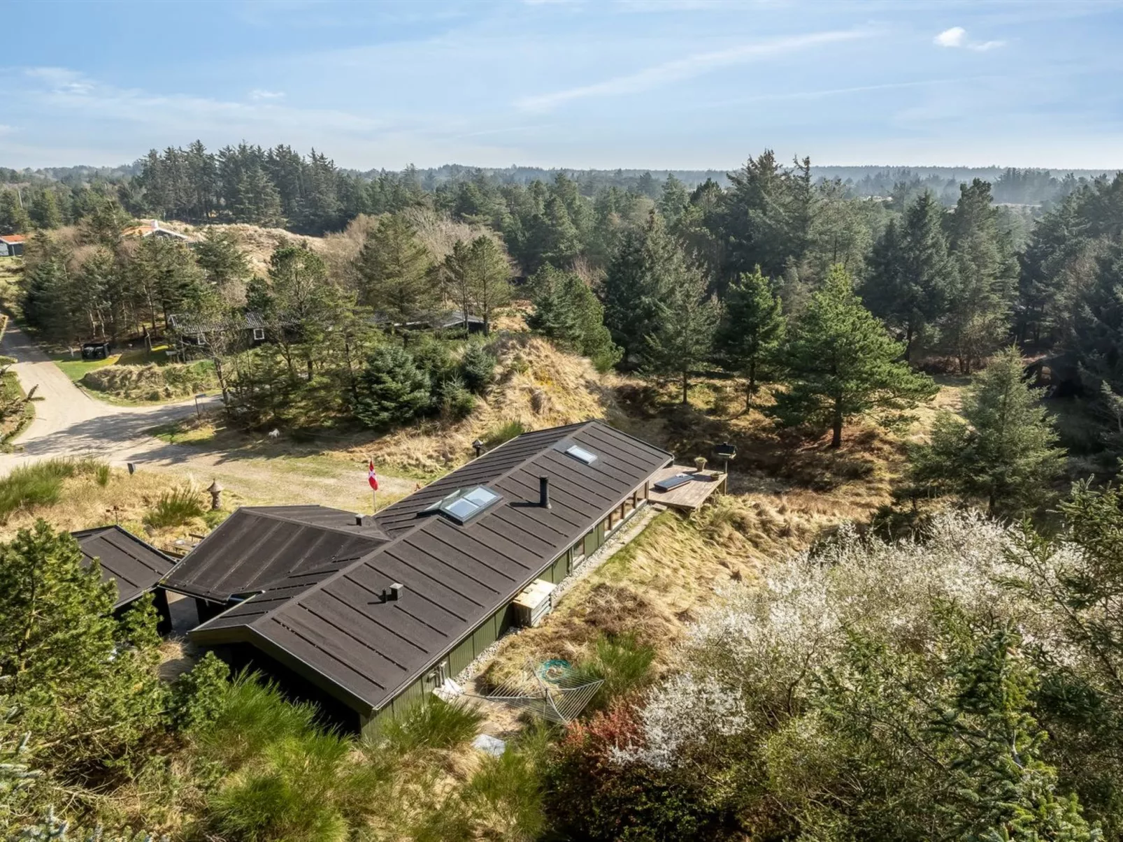 "Nimrod" - 800m from the sea-Buiten