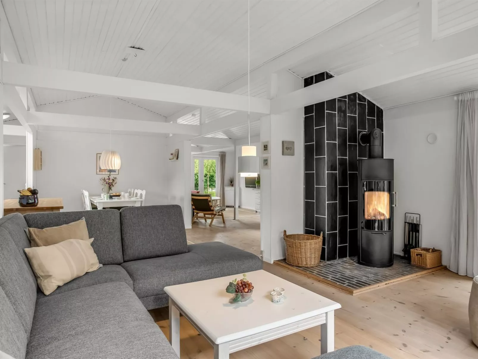 "Vangel" - 350m from the sea-Binnen